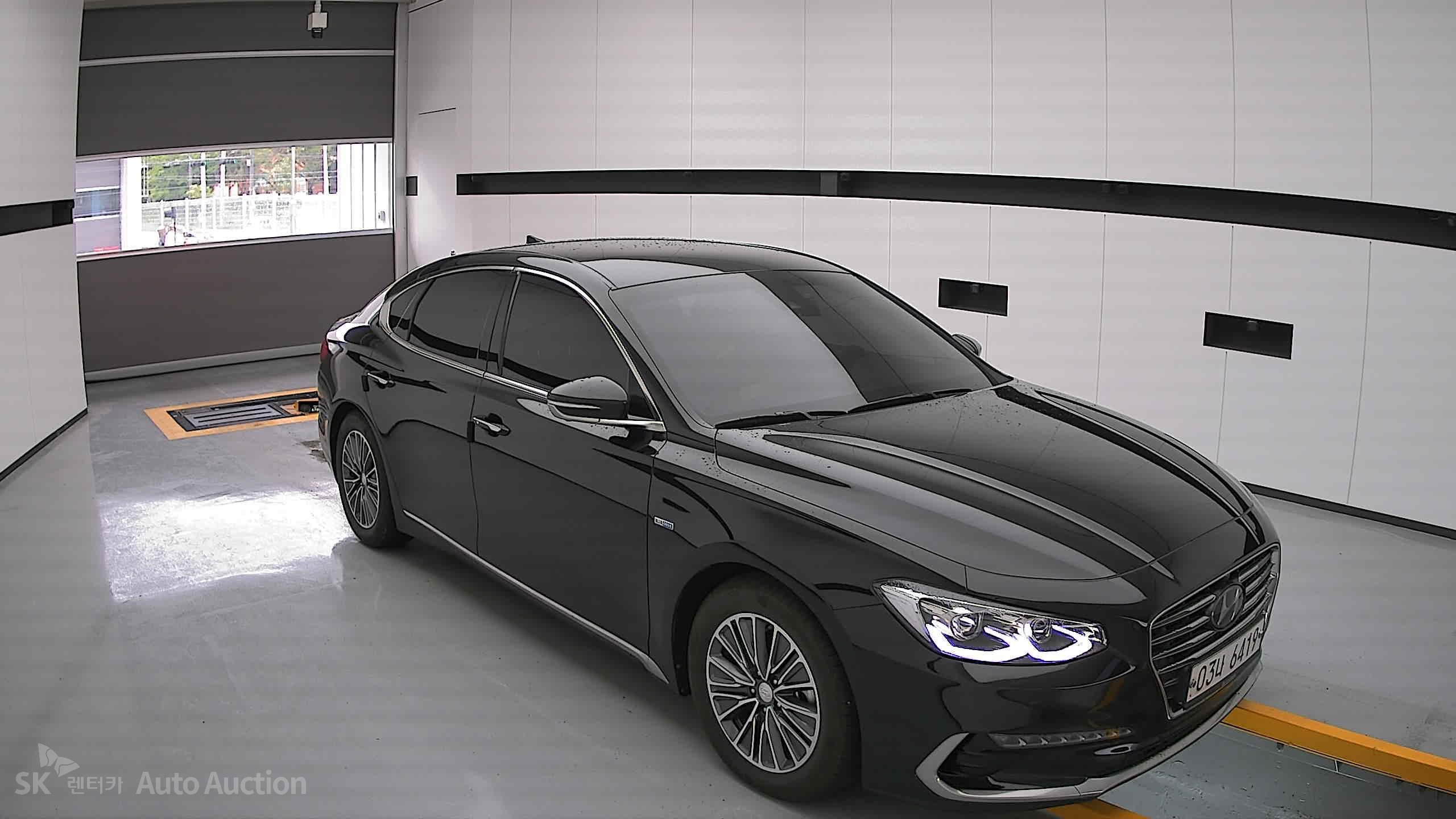 2018 - hyundai grandeur
