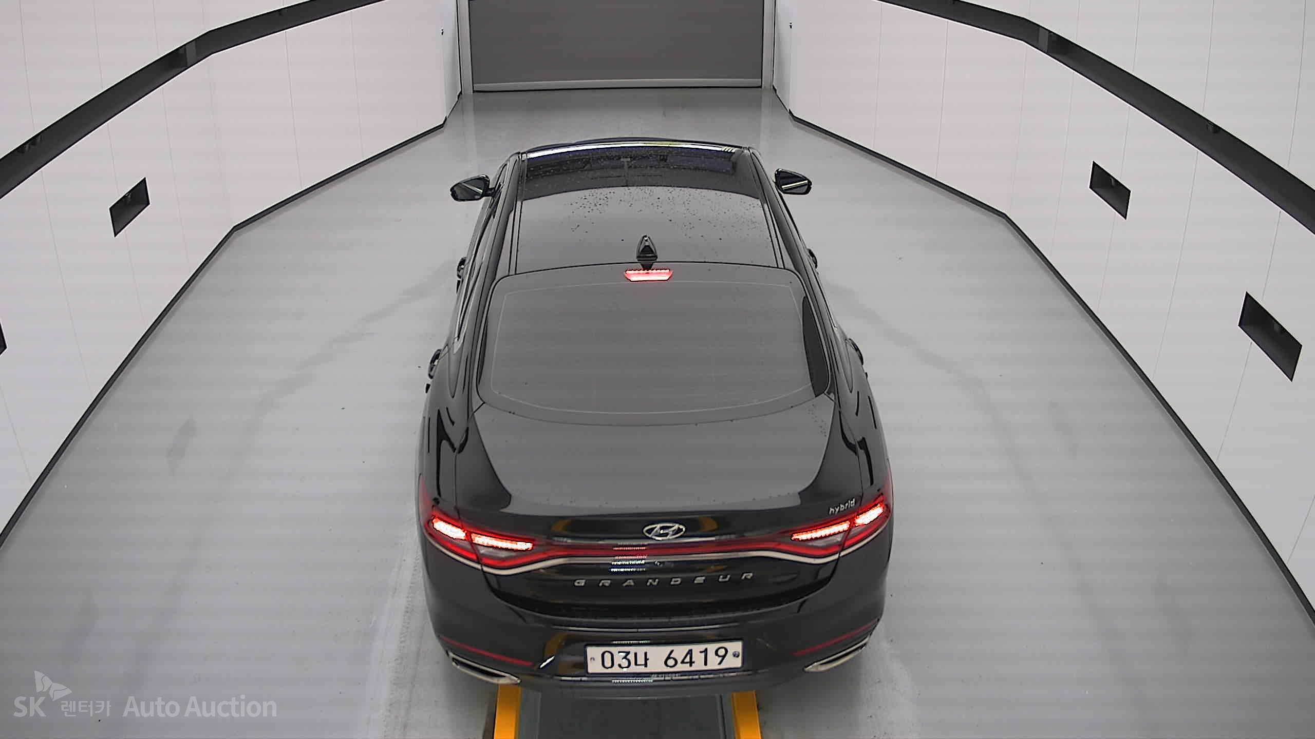 2018 - hyundai grandeur