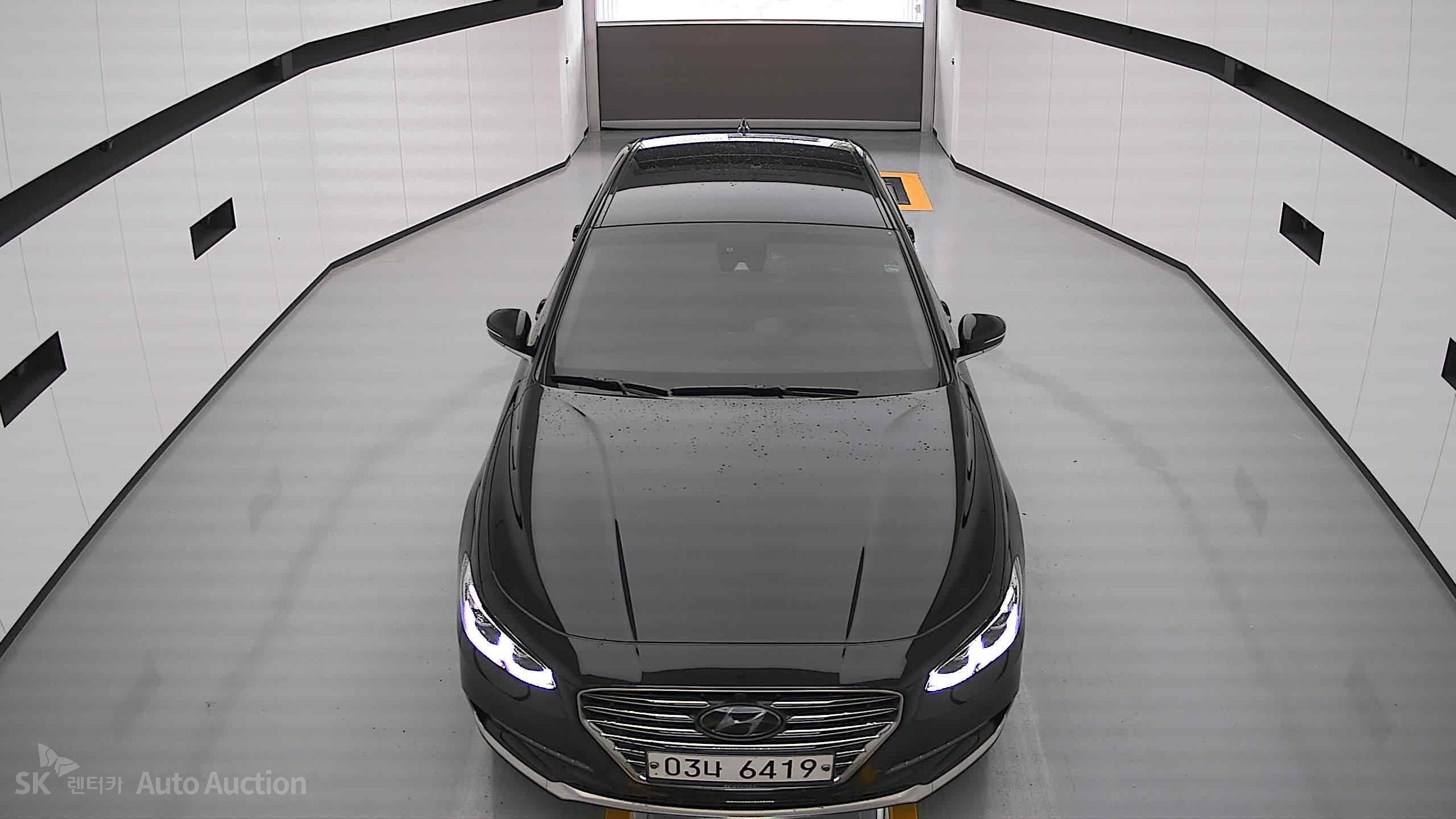 2018 - hyundai grandeur