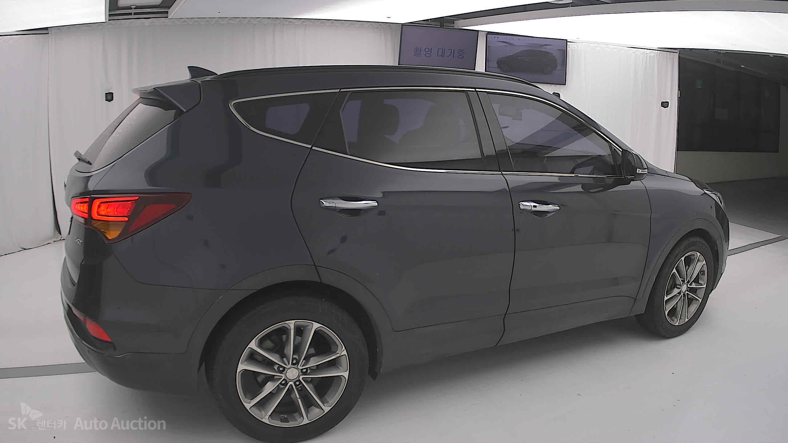 2017 - hyundai santa fe