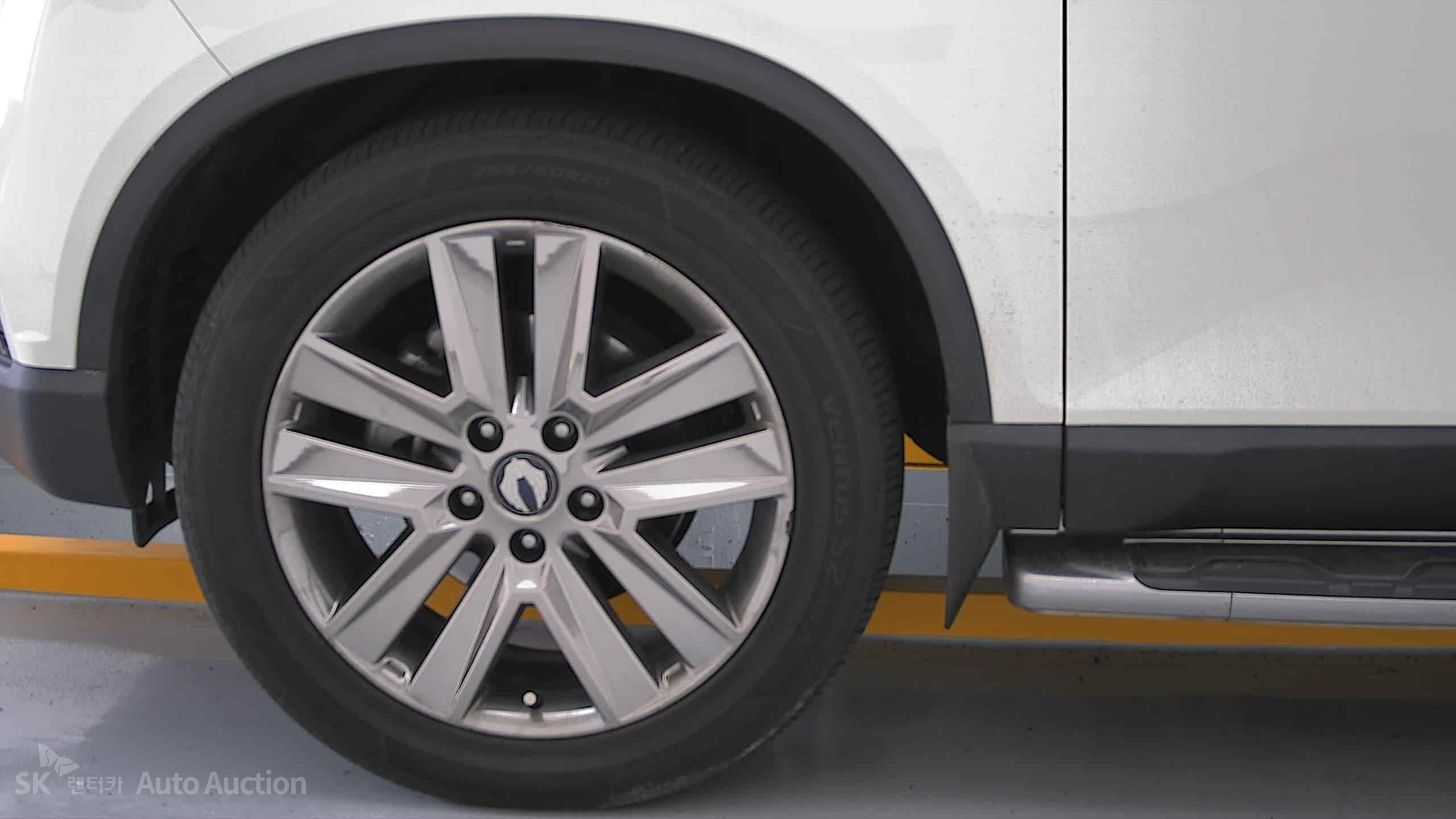 2019 - kg mobility (ssangyong) rexton