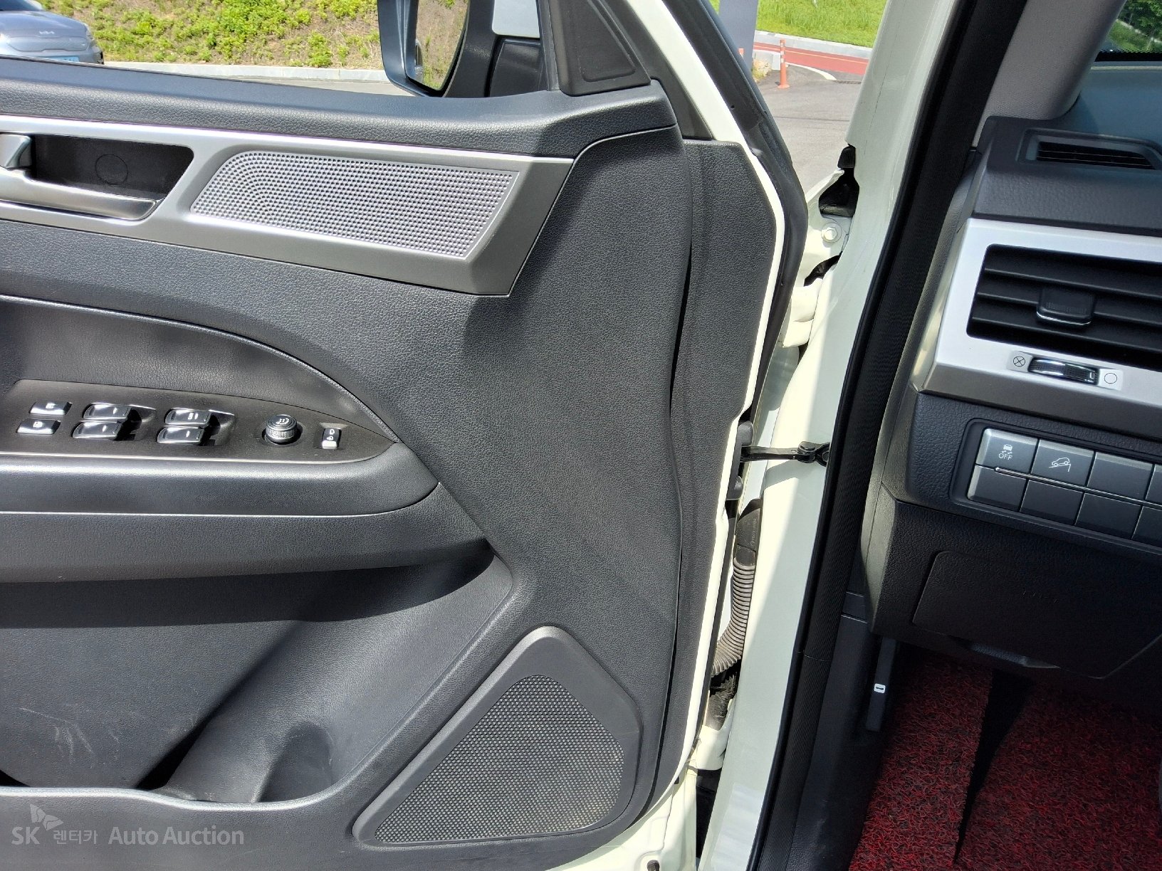 2019 - kg mobility (ssangyong) rexton