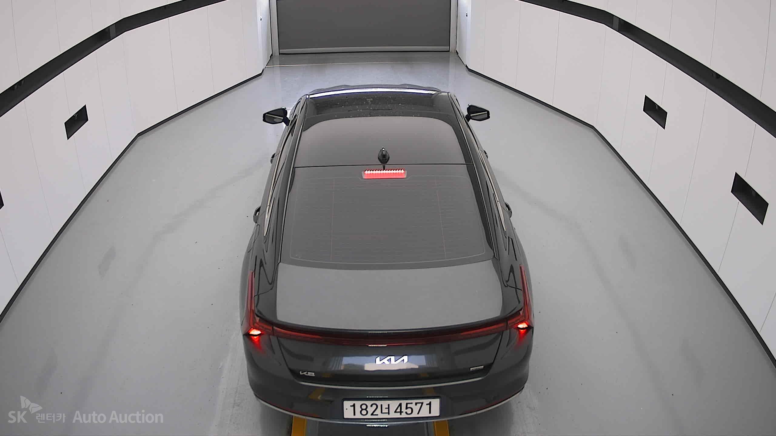 2022 - kia k8