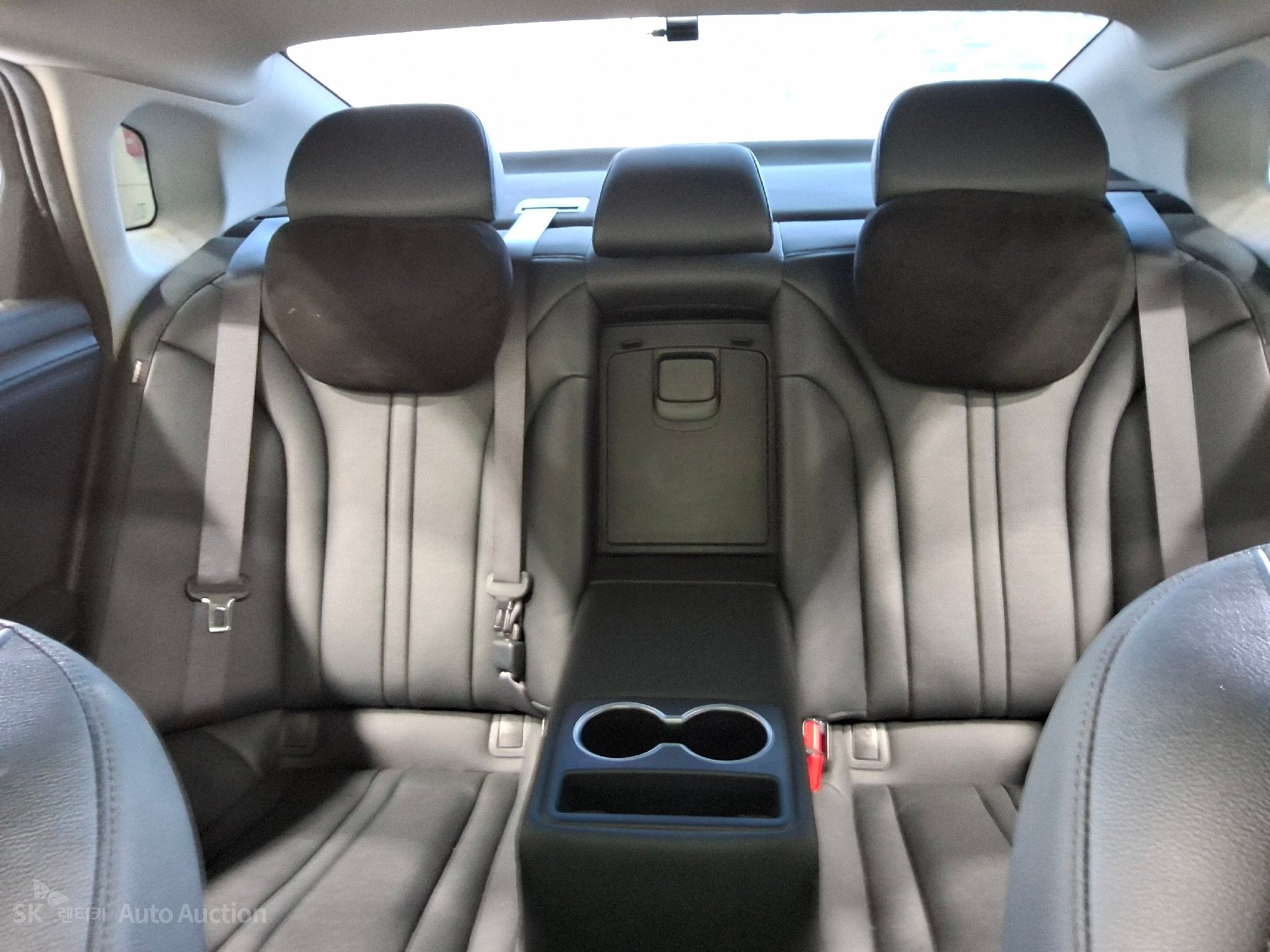 2022 - kia k8