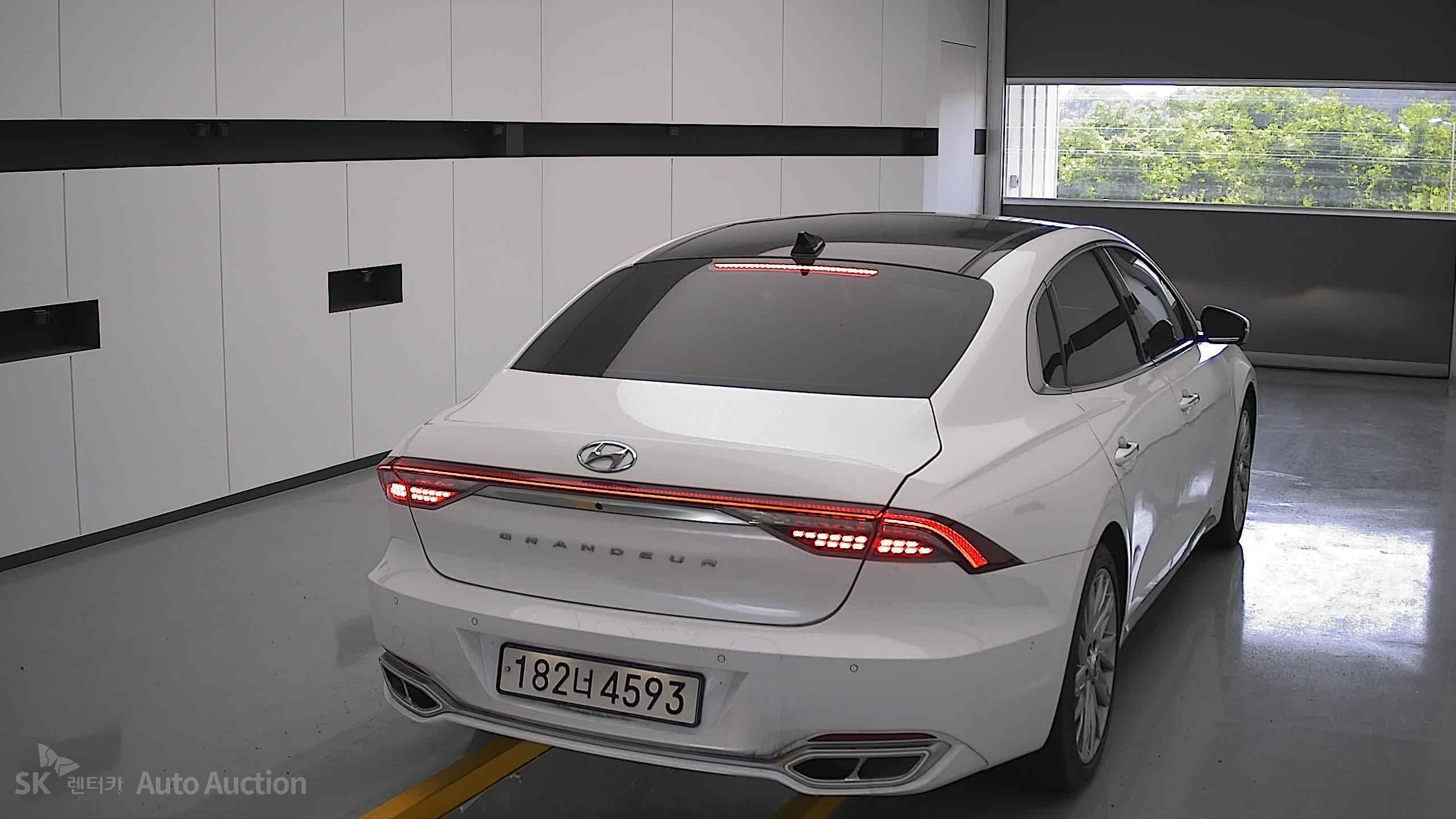 2022 - hyundai grandeur