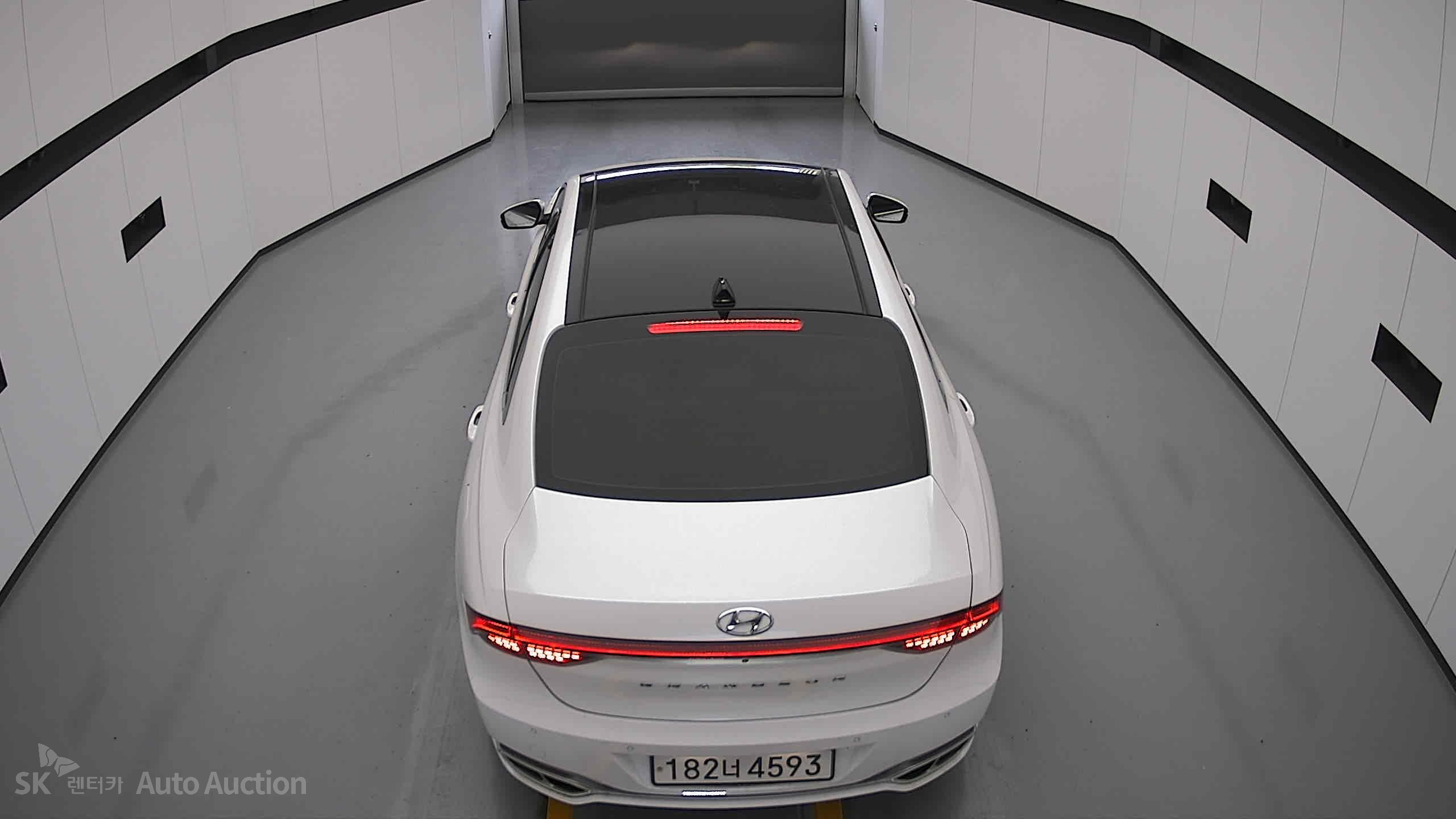 2022 - hyundai grandeur