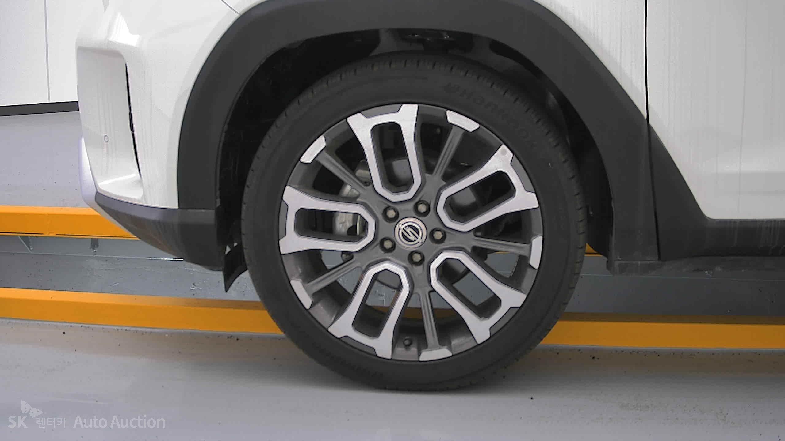 2023 - kg mobility (ssangyong) torres