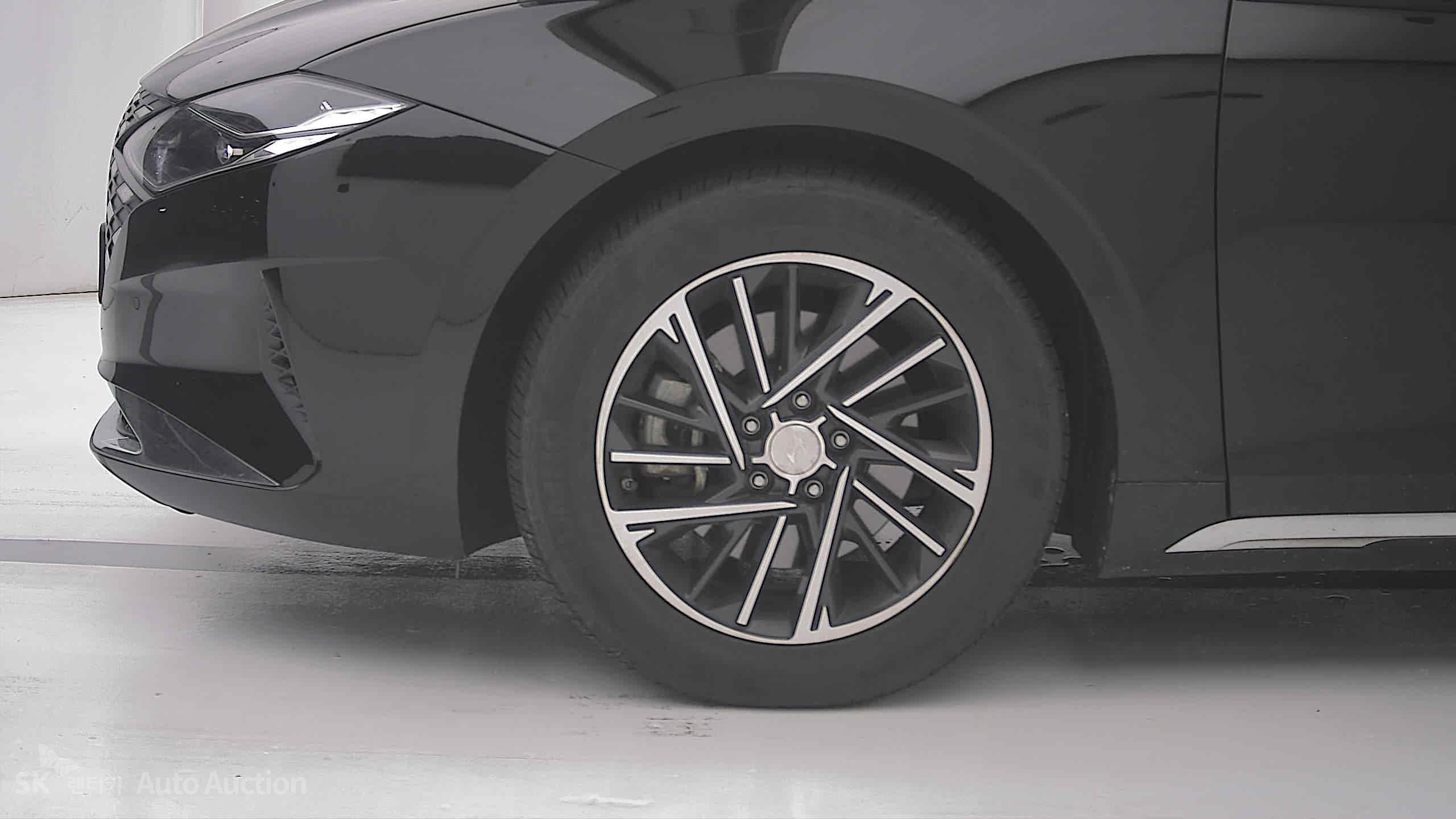 2020 - hyundai grandeur