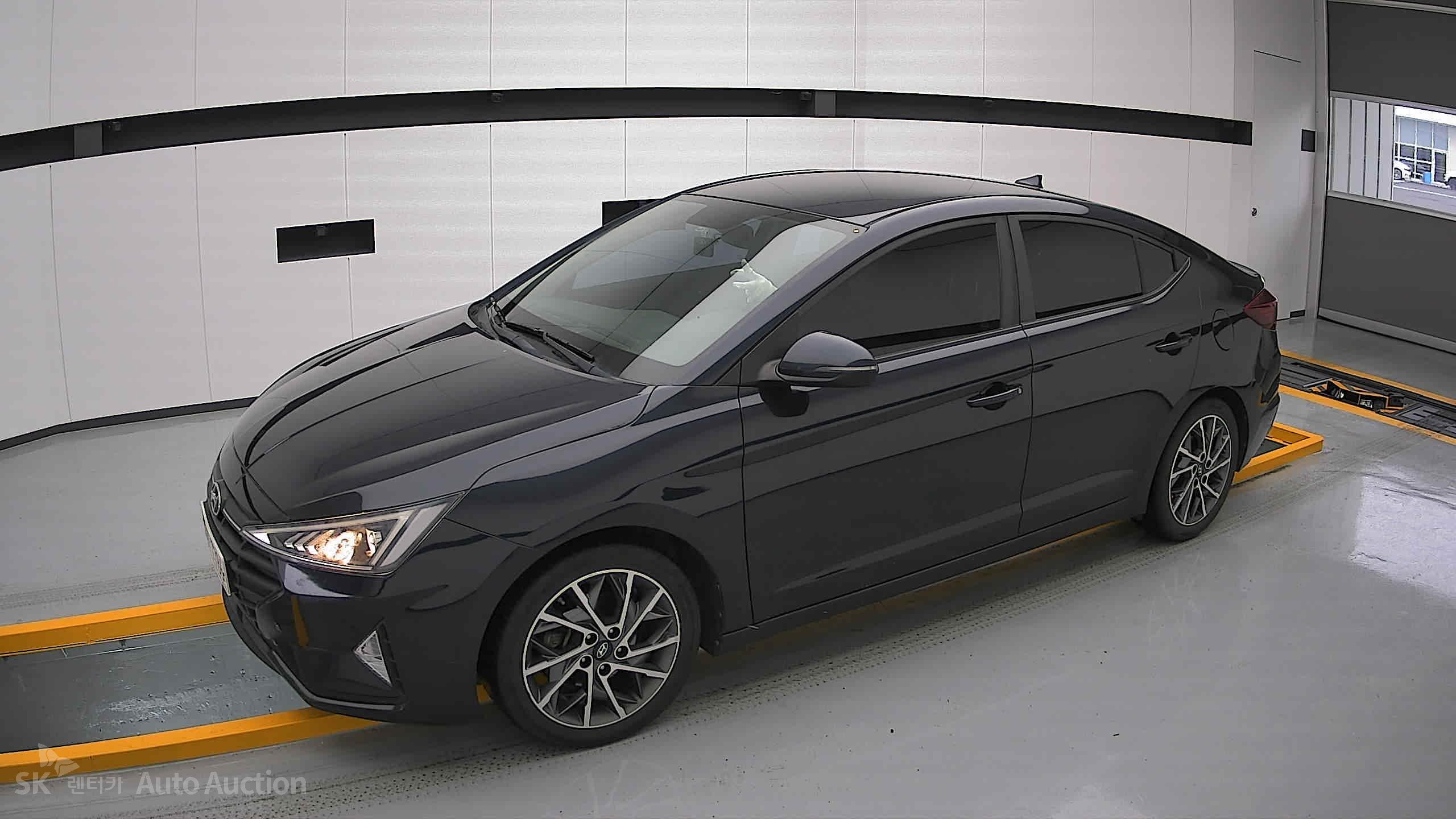 2019 - hyundai avante ad
