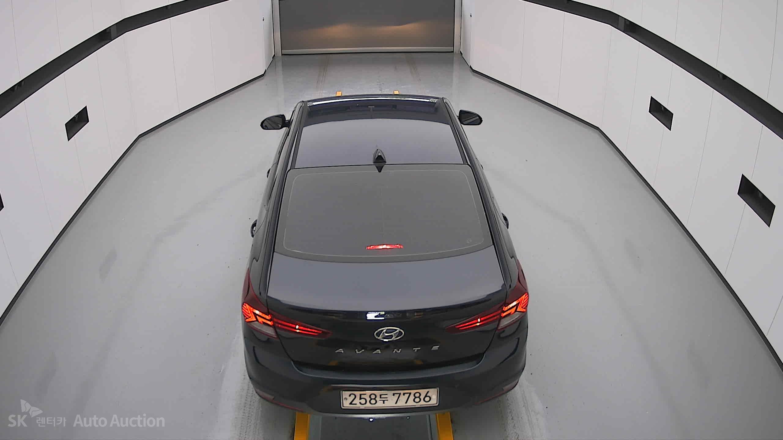 2019 - hyundai avante ad