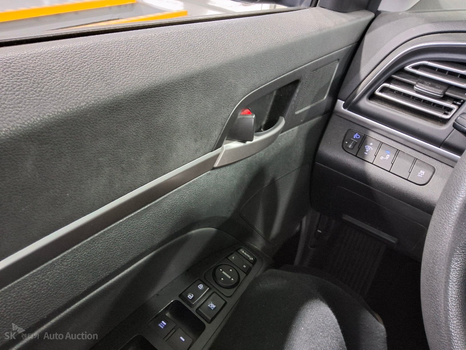 2019 - hyundai avante ad