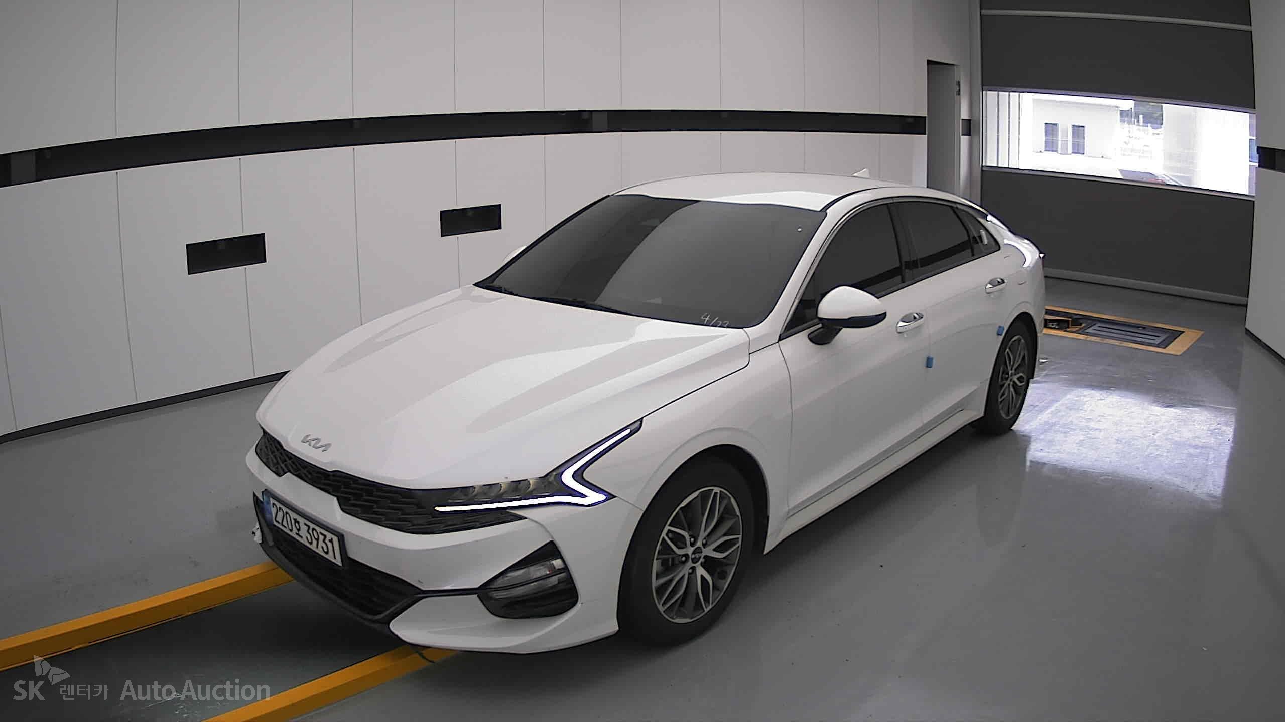 2023 - kia k5