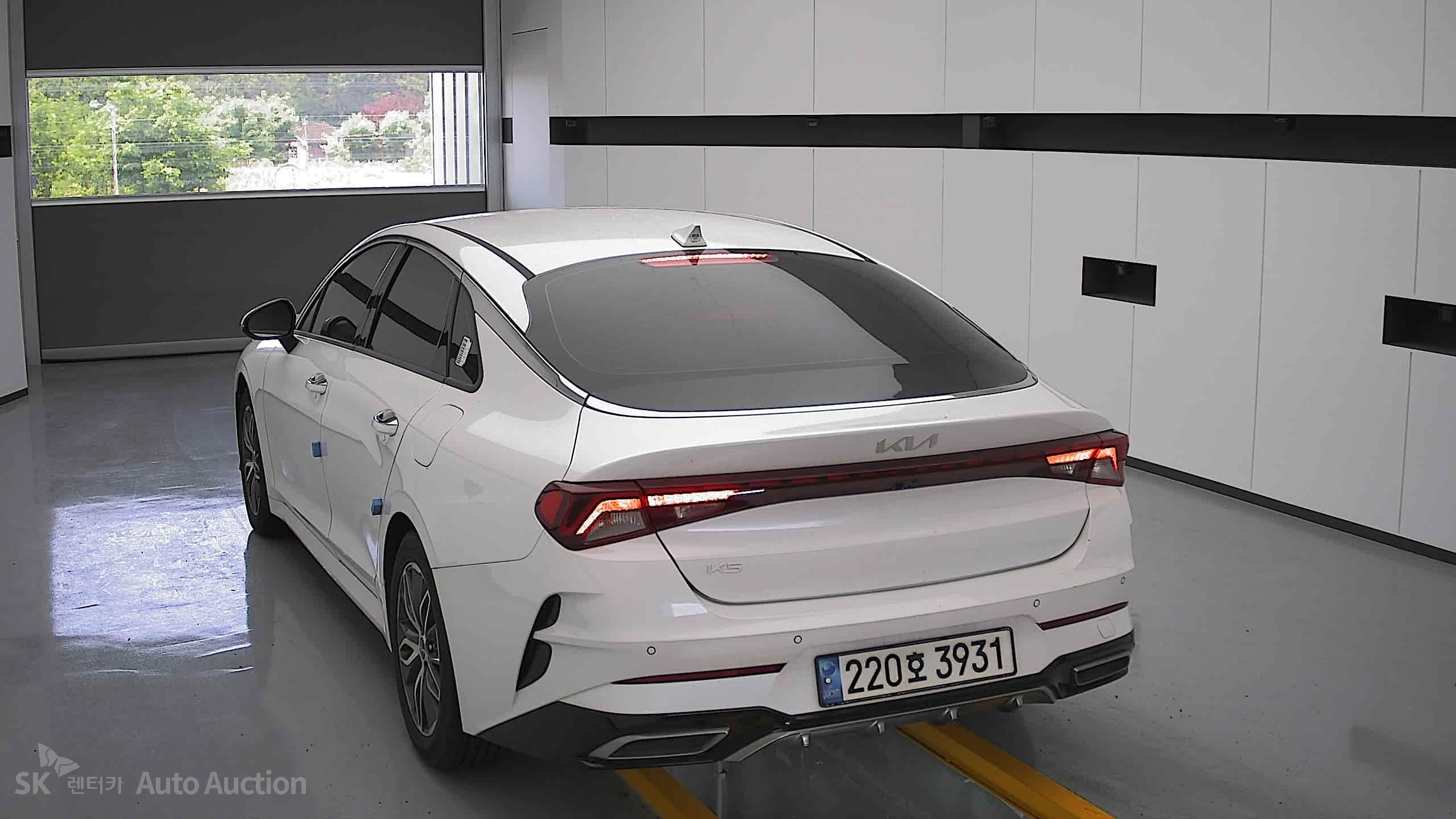 2023 - kia k5