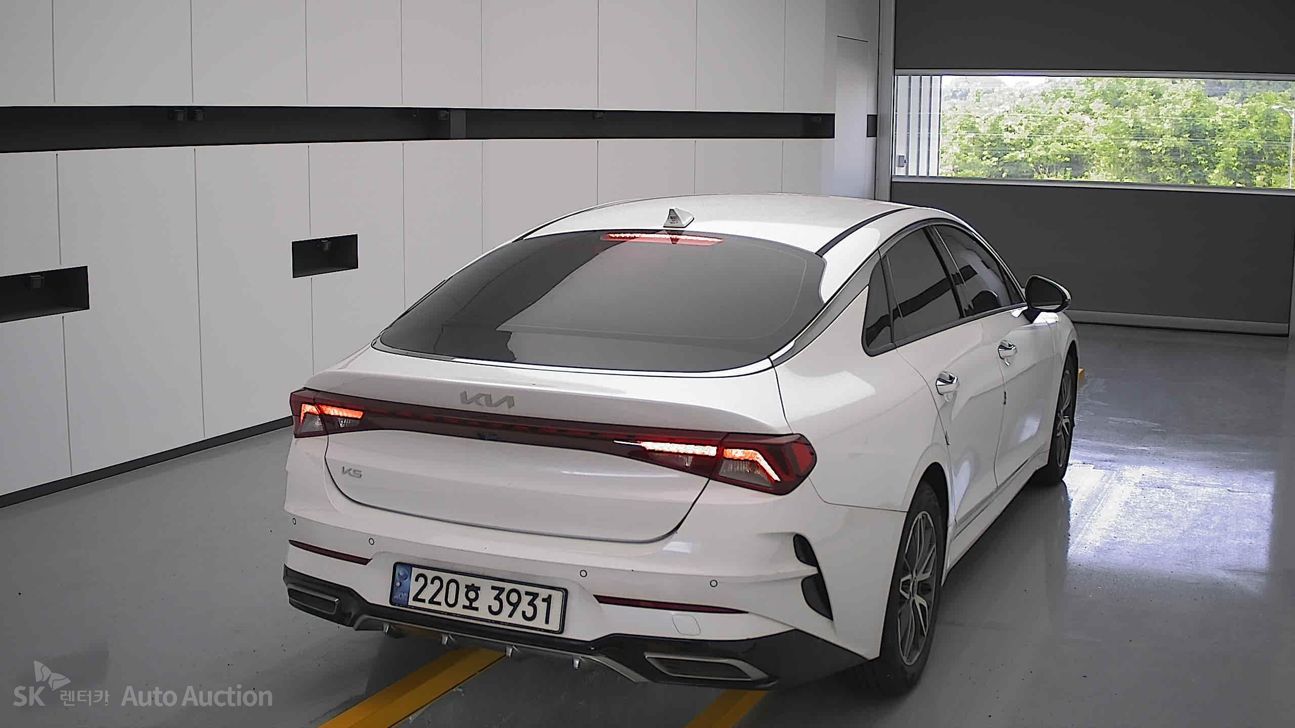 2023 - kia k5