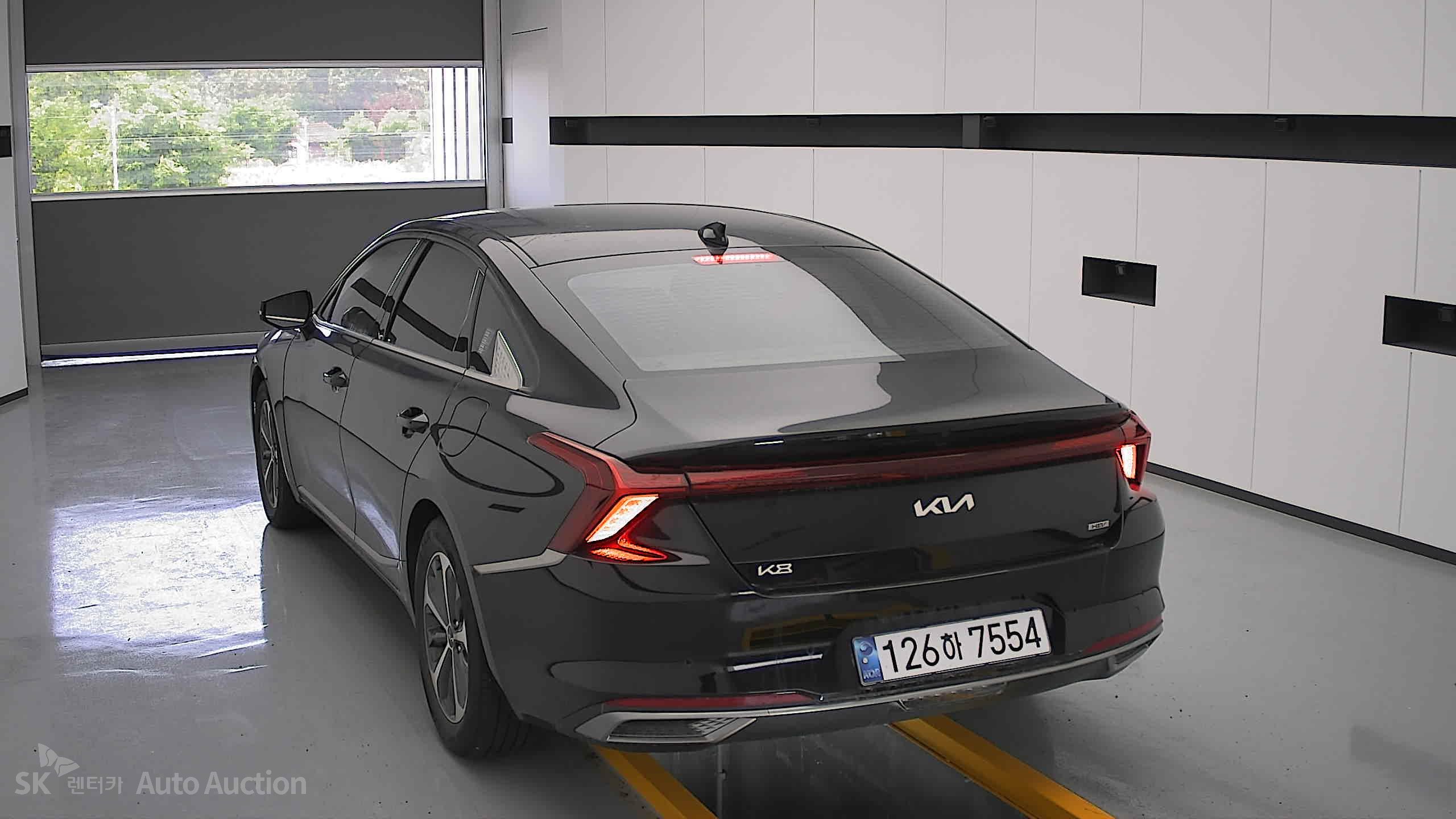 2022 - kia k8