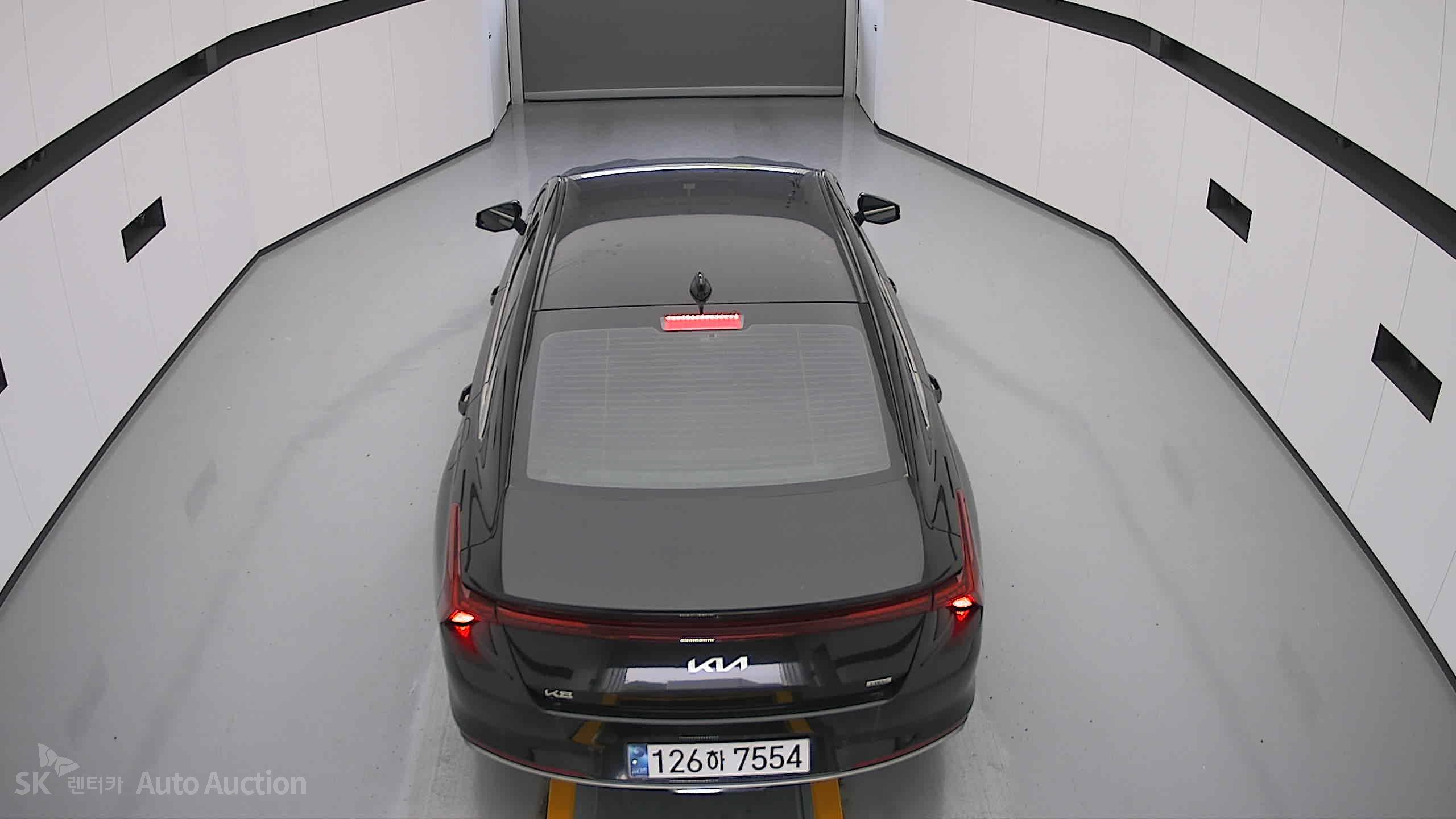 2022 - kia k8