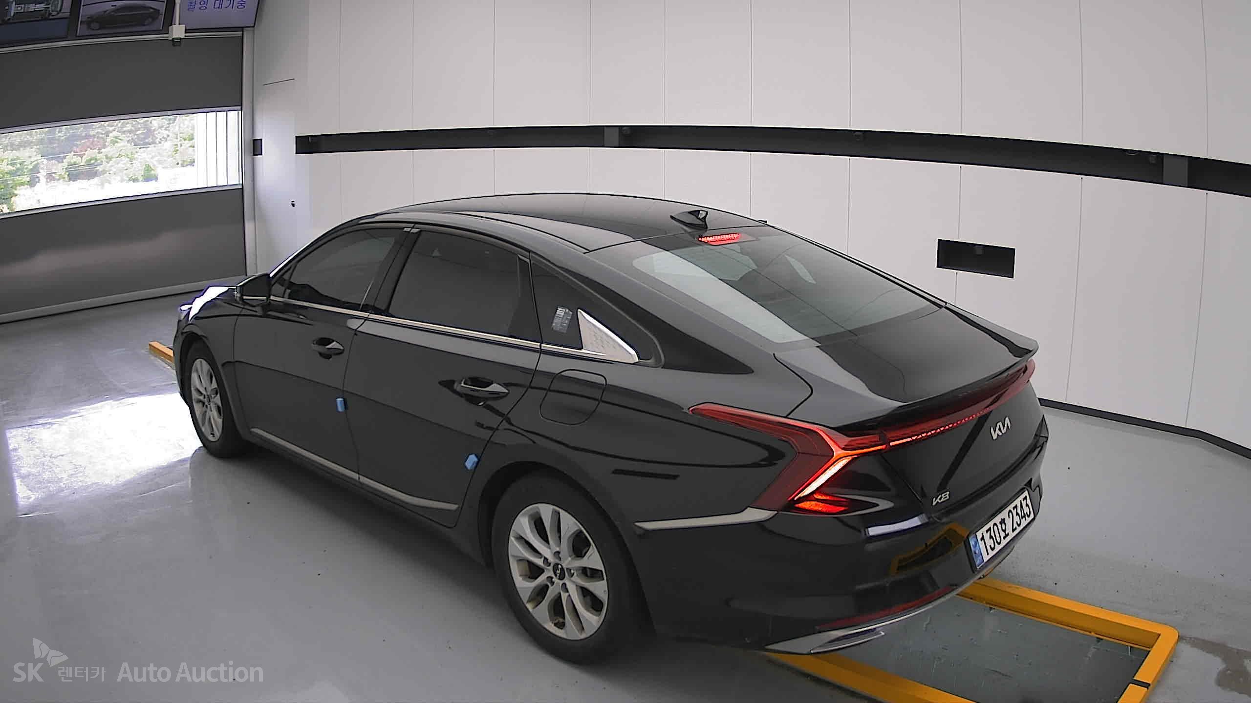2023 - kia k8