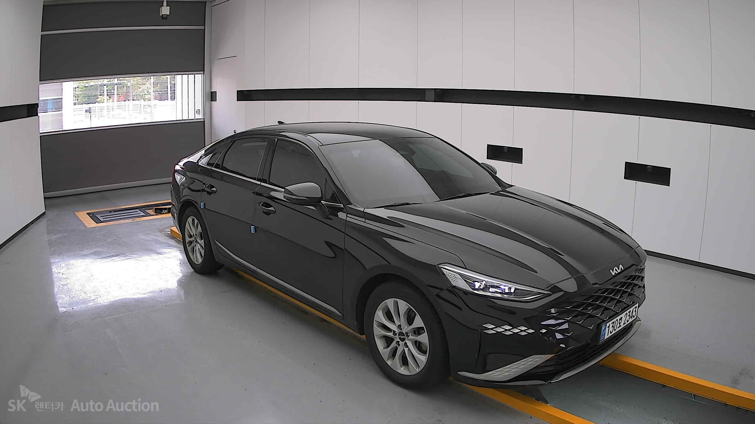 2023 - kia k8