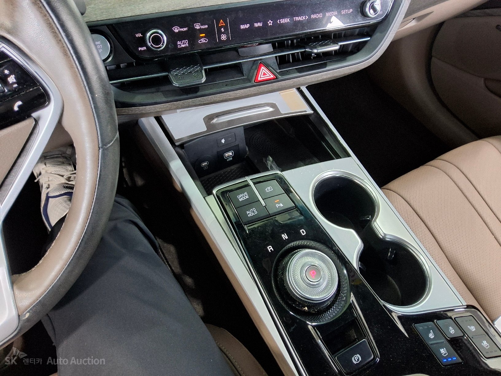 2023 - kia k8