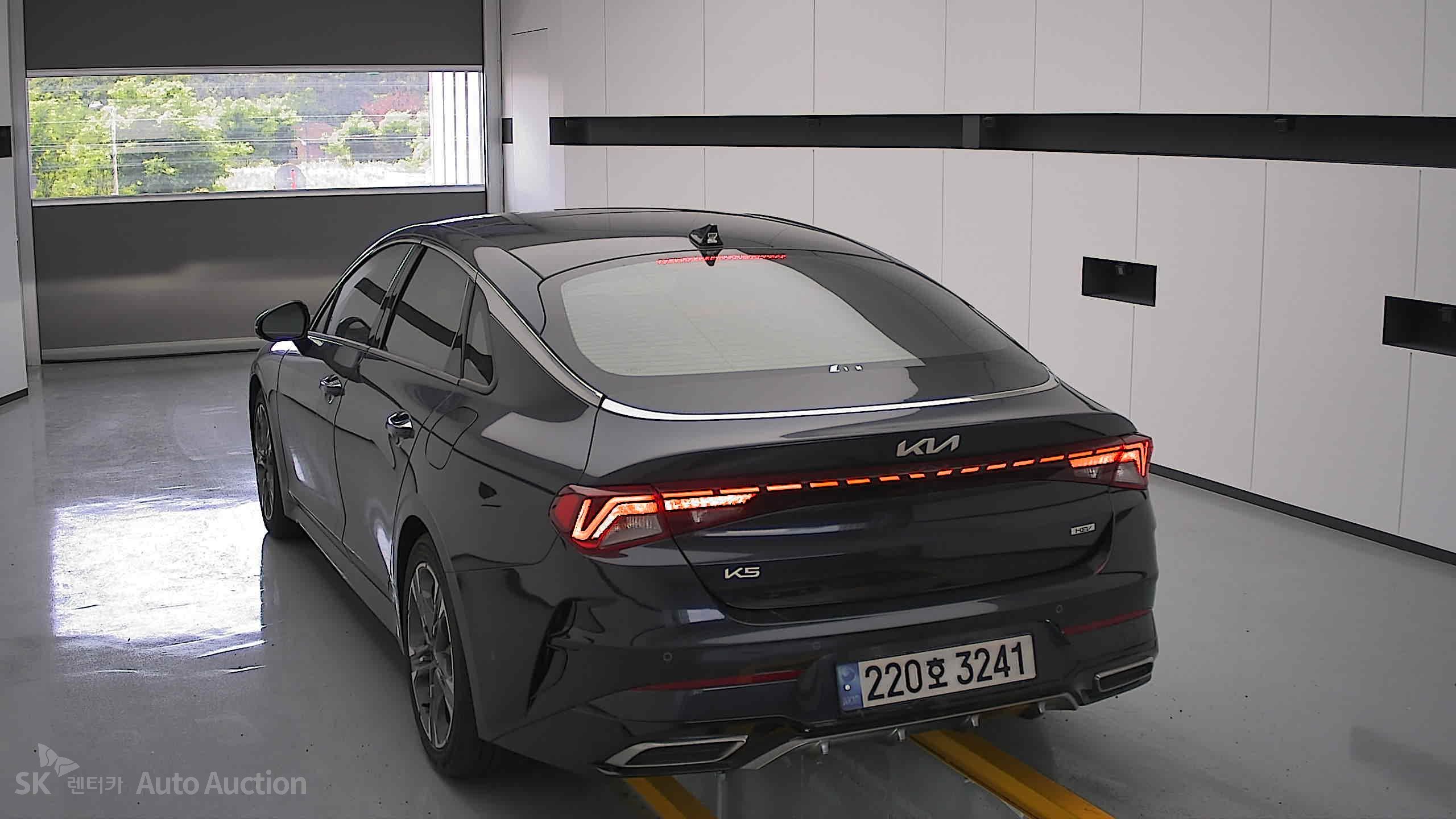 2023 - kia k5