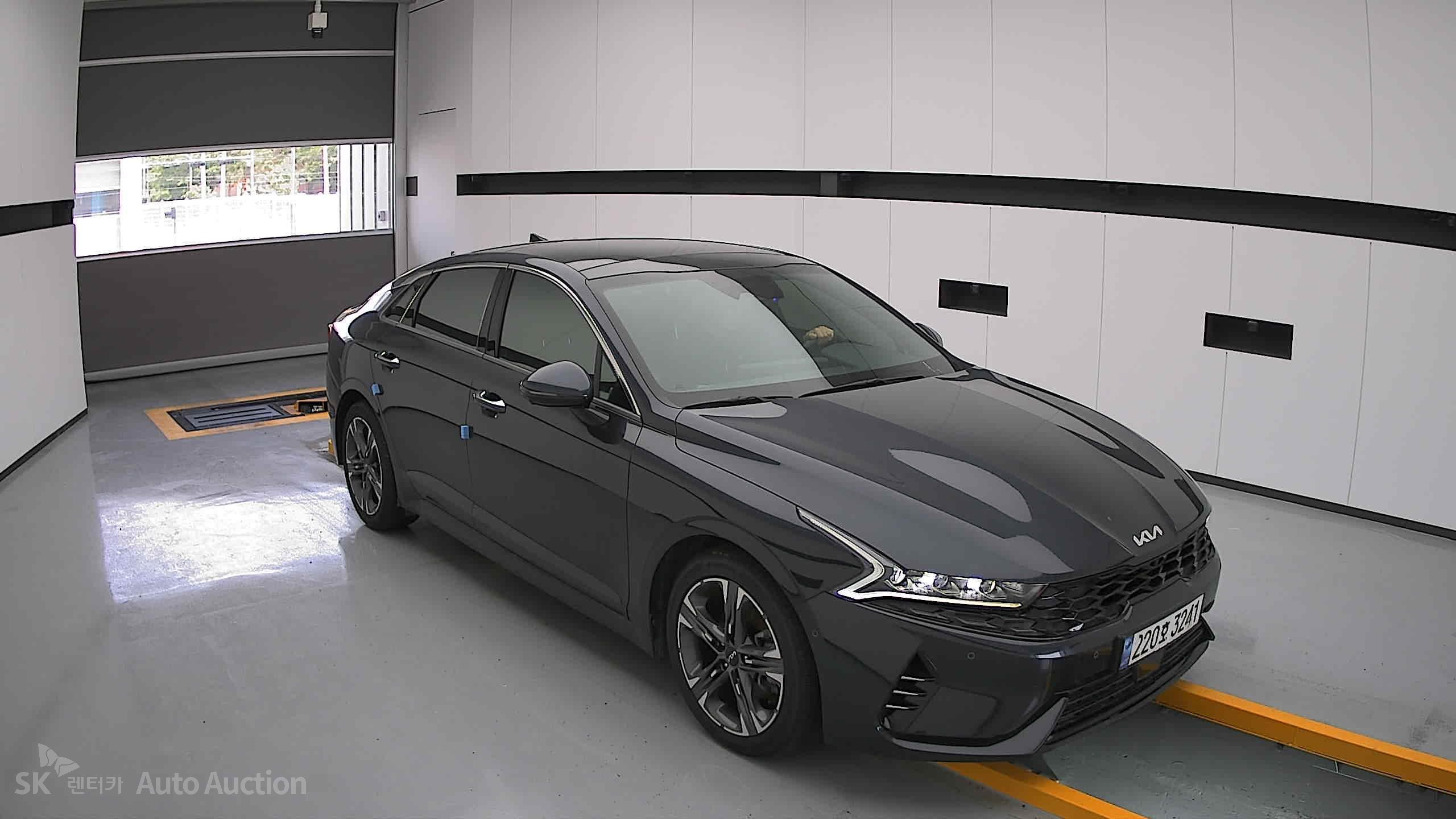 2023 - kia k5