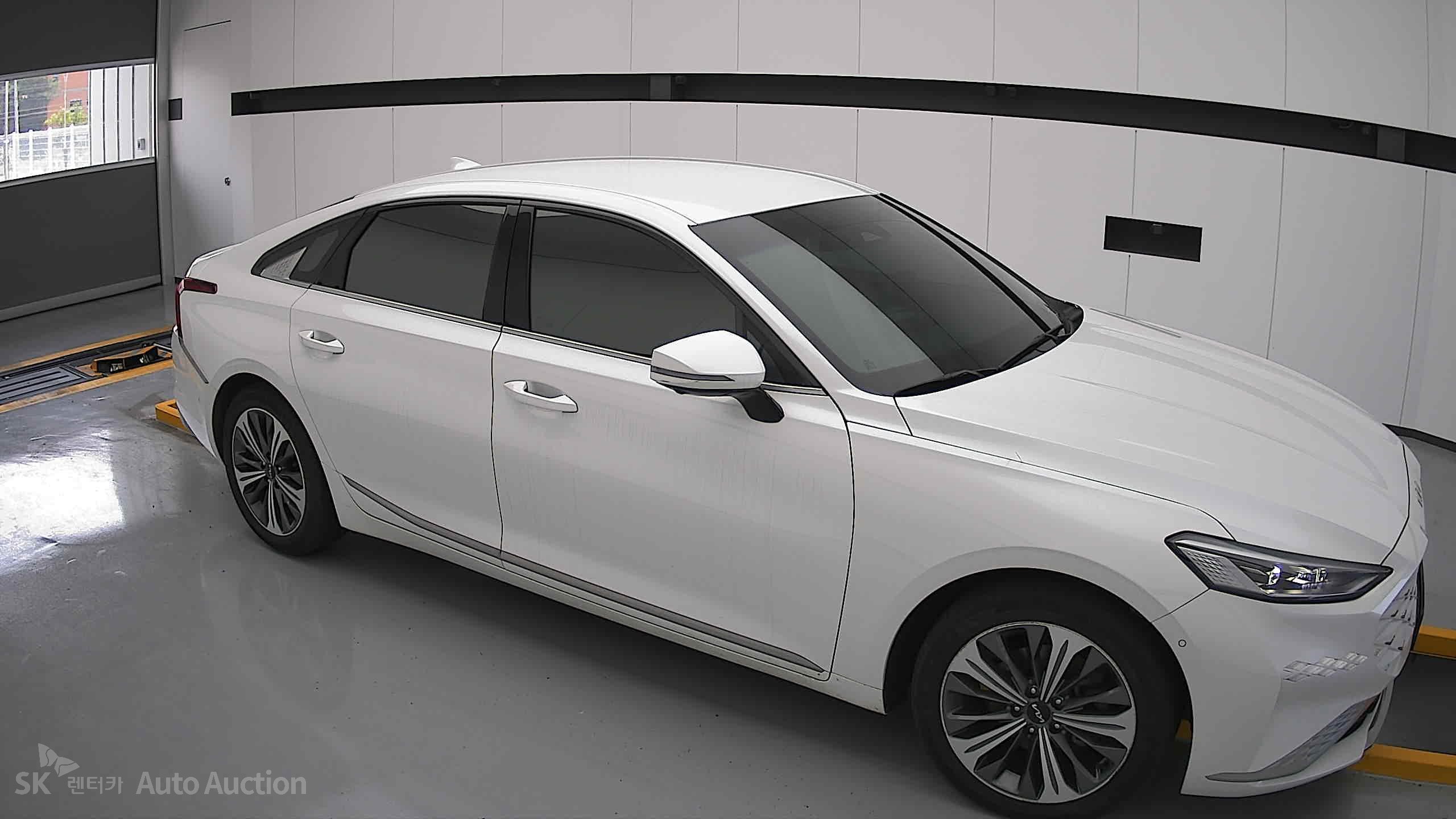 2023 - kia k8