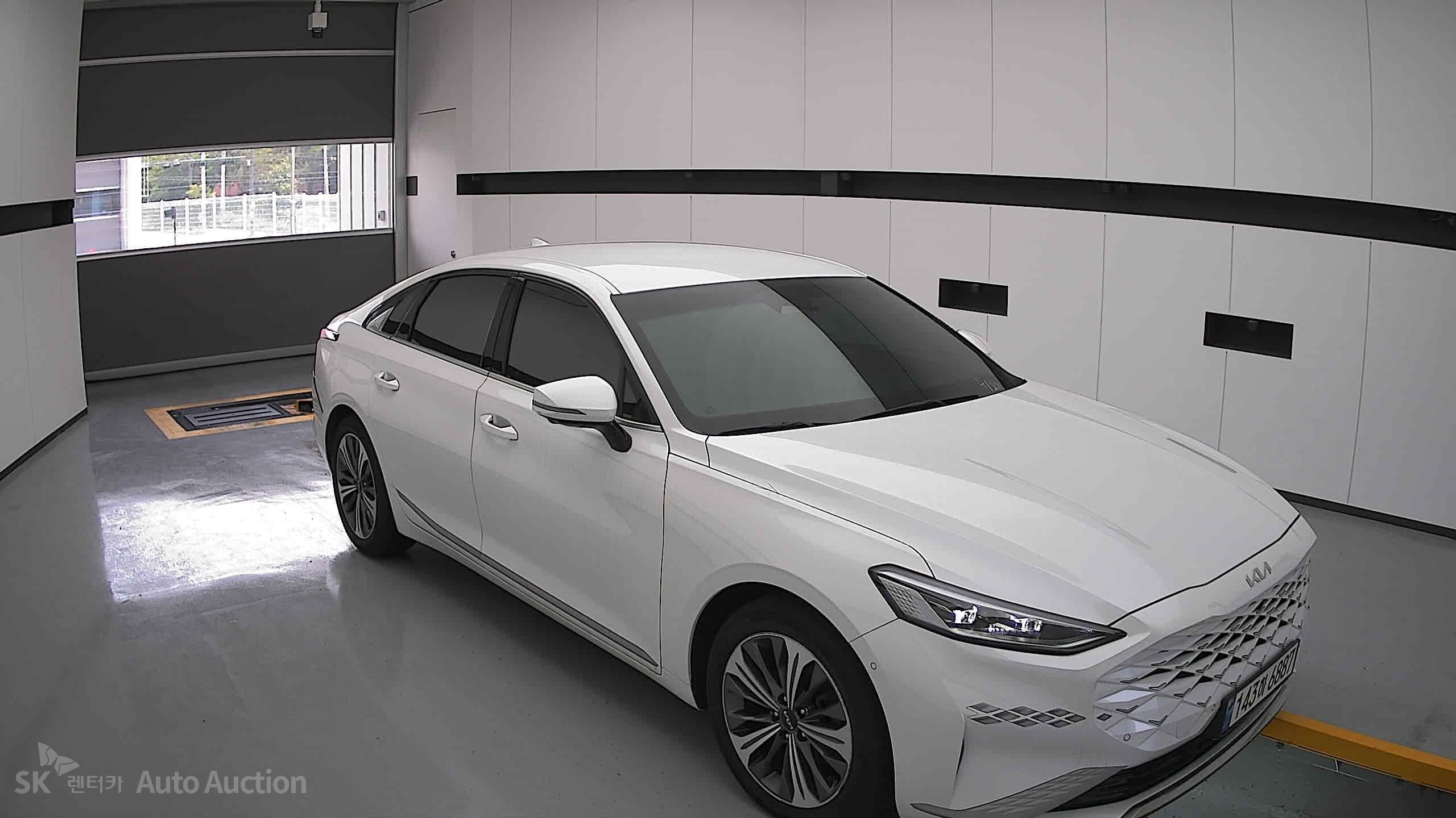 2023 - kia k8