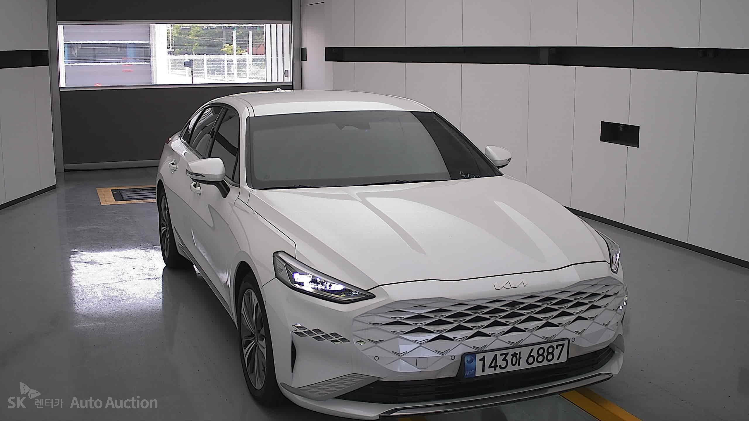 2023 - kia k8