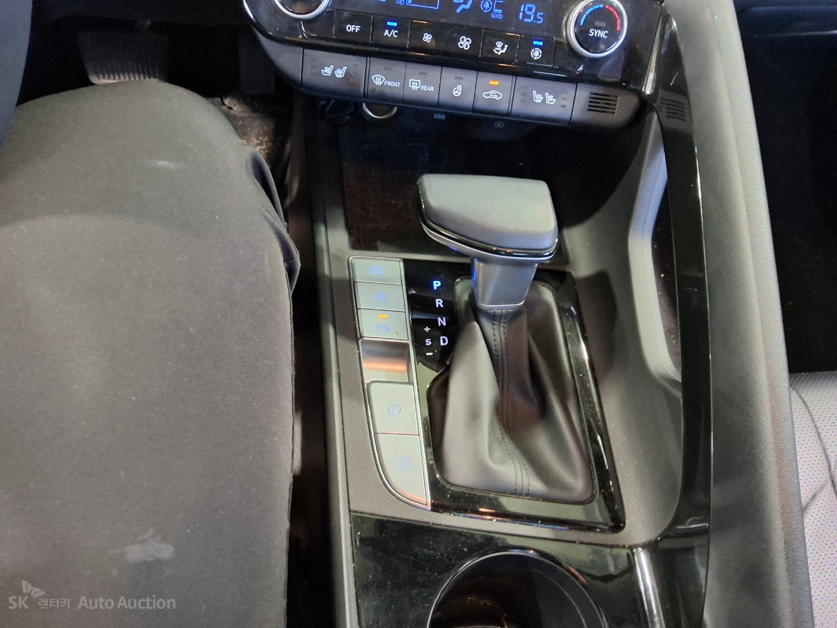 2021 - hyundai avante