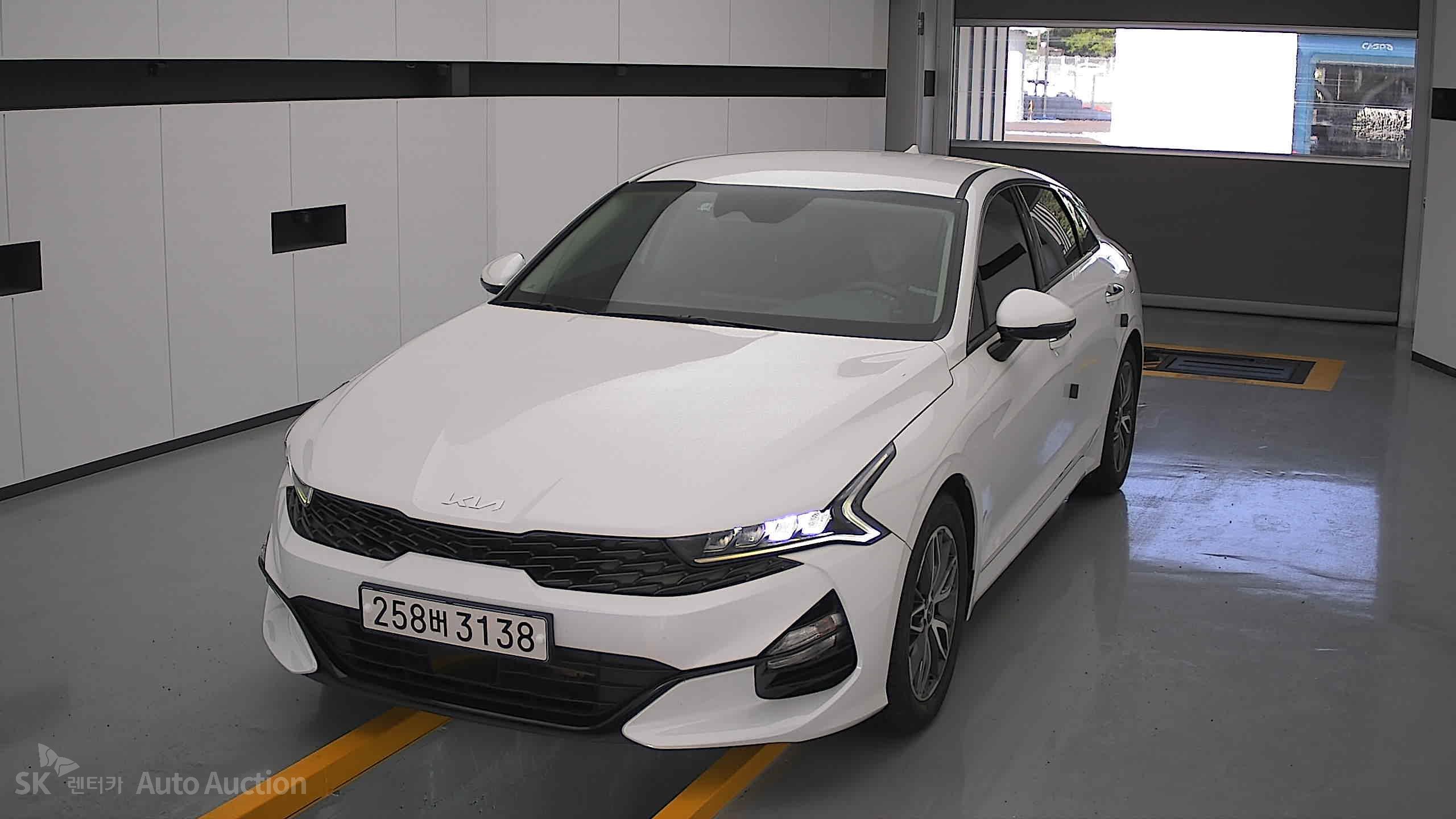 2023 - kia k5