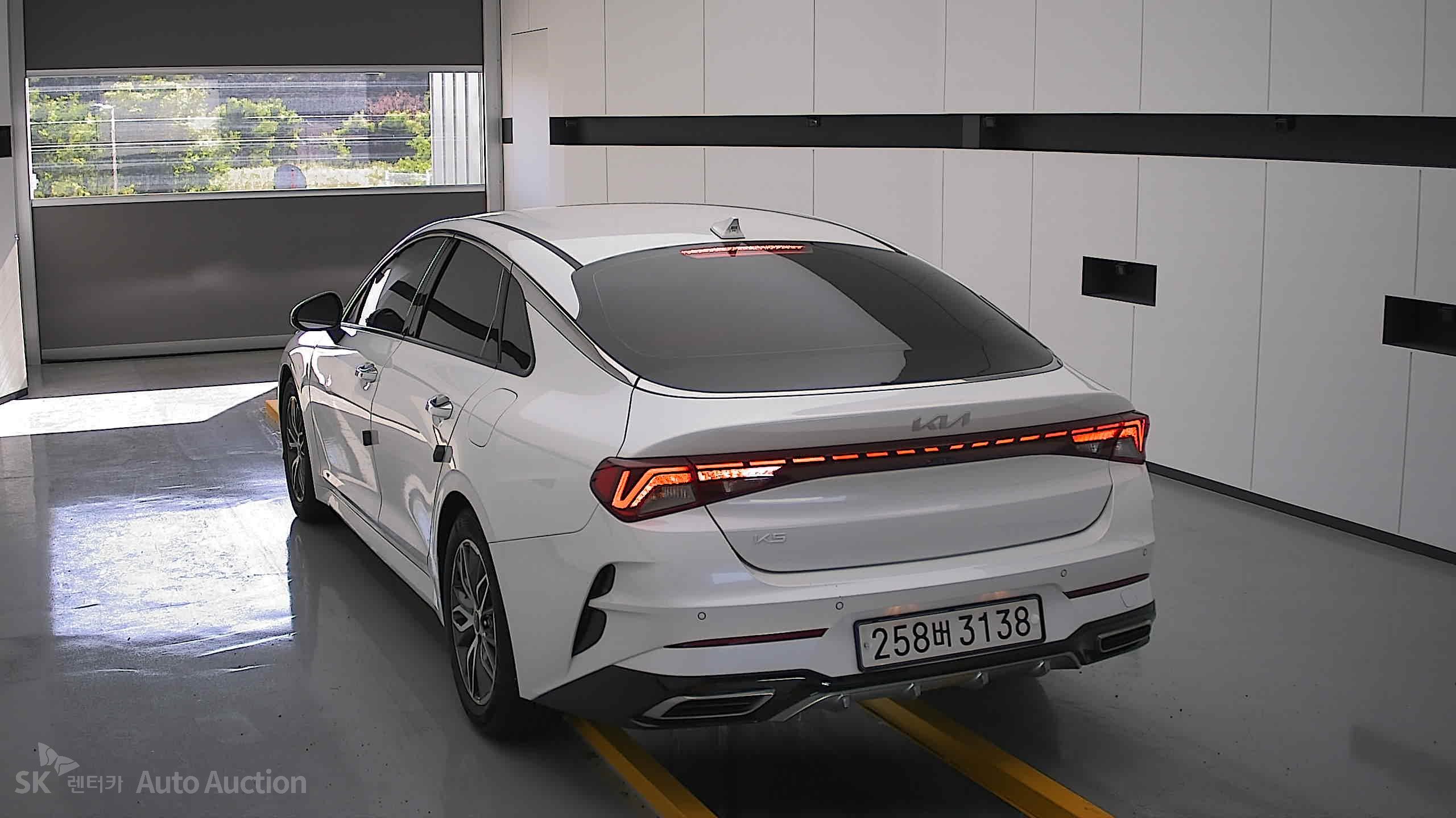 2023 - kia k5
