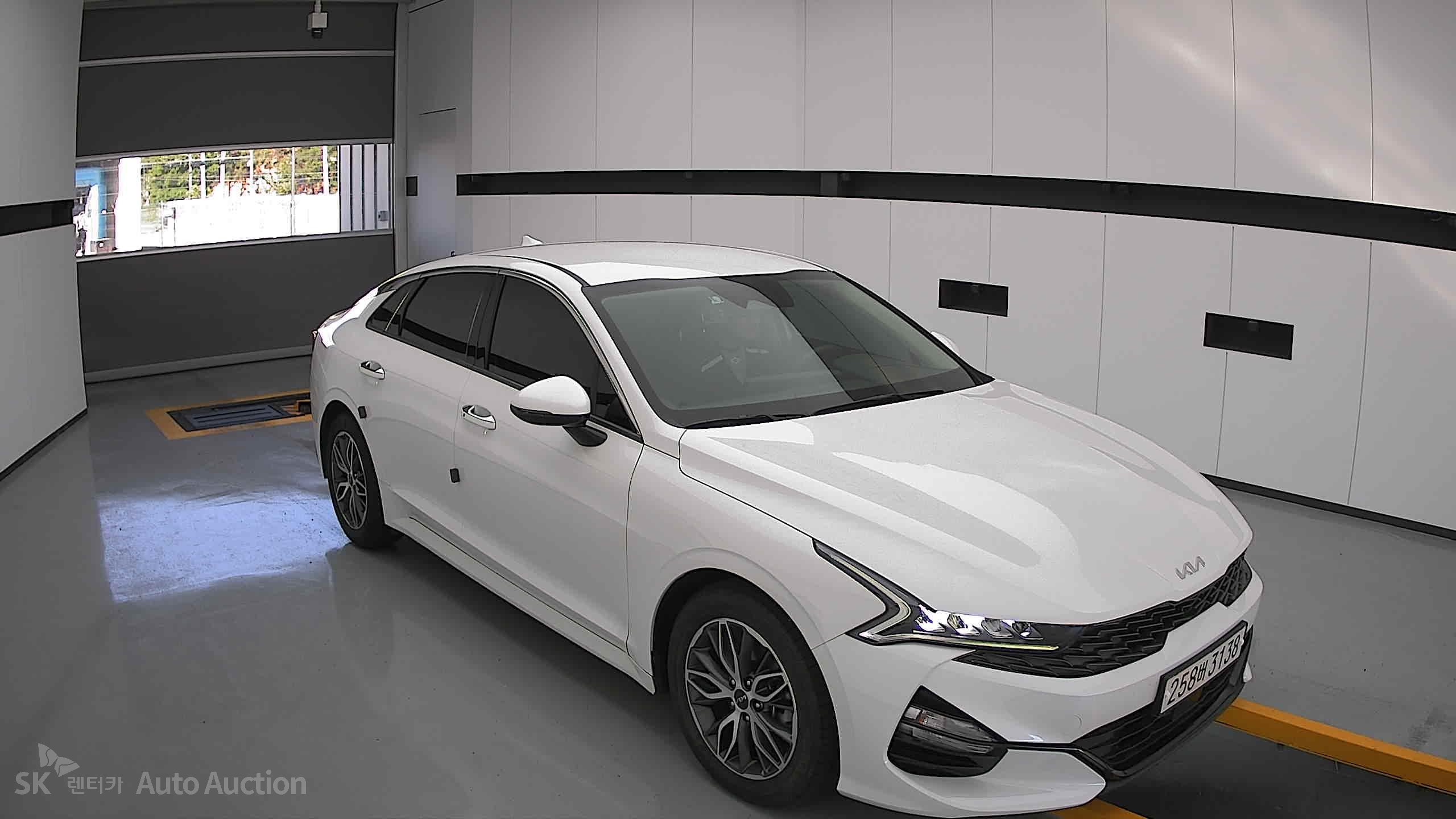 2023 - kia k5