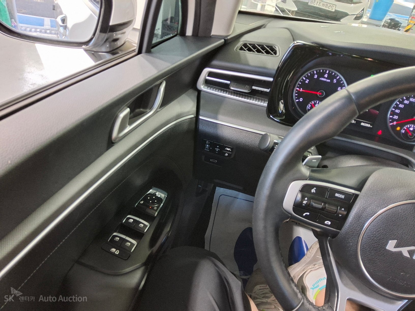 2023 - kia k5