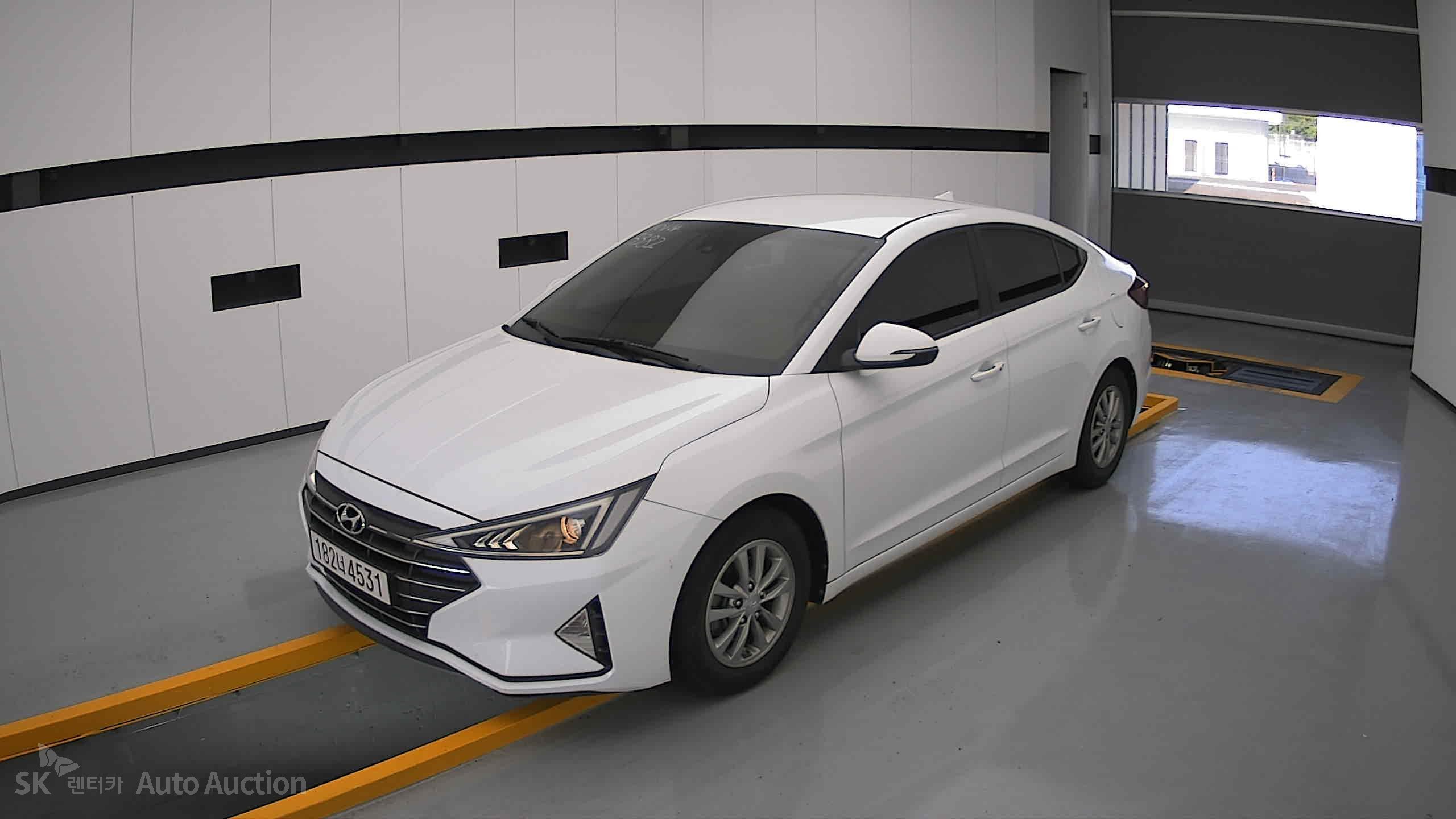 2020 - hyundai avante ad