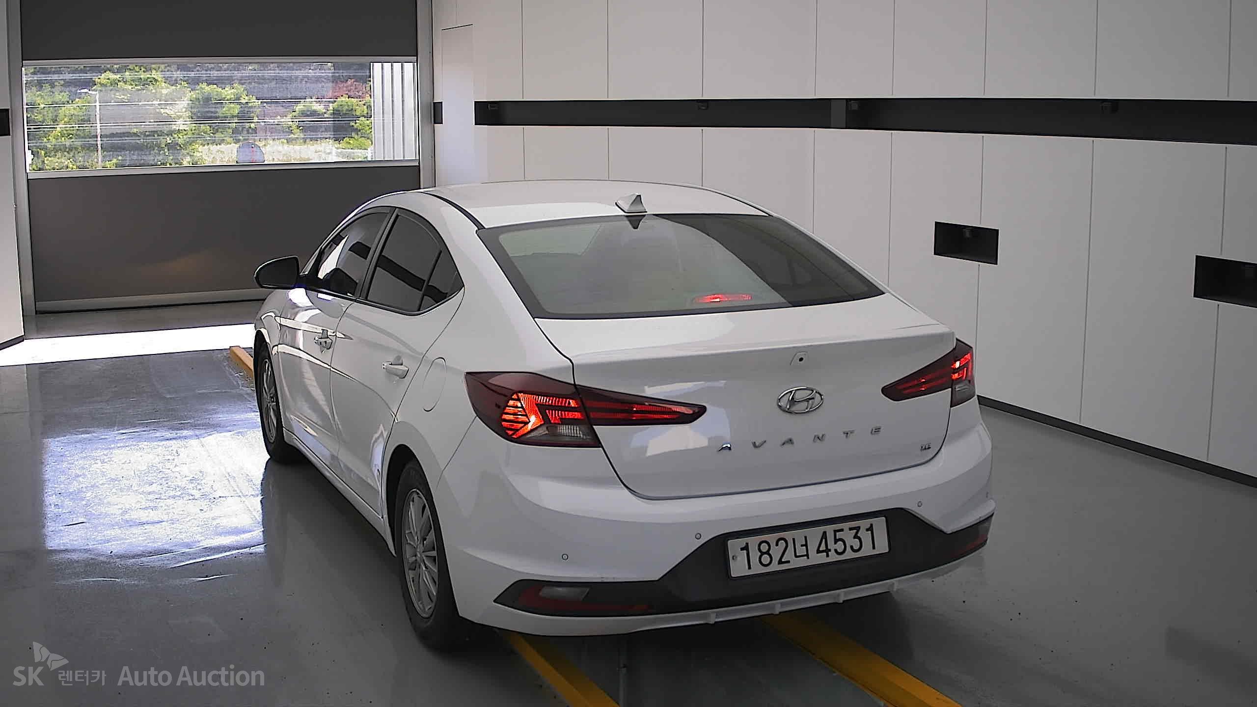 2020 - hyundai avante ad