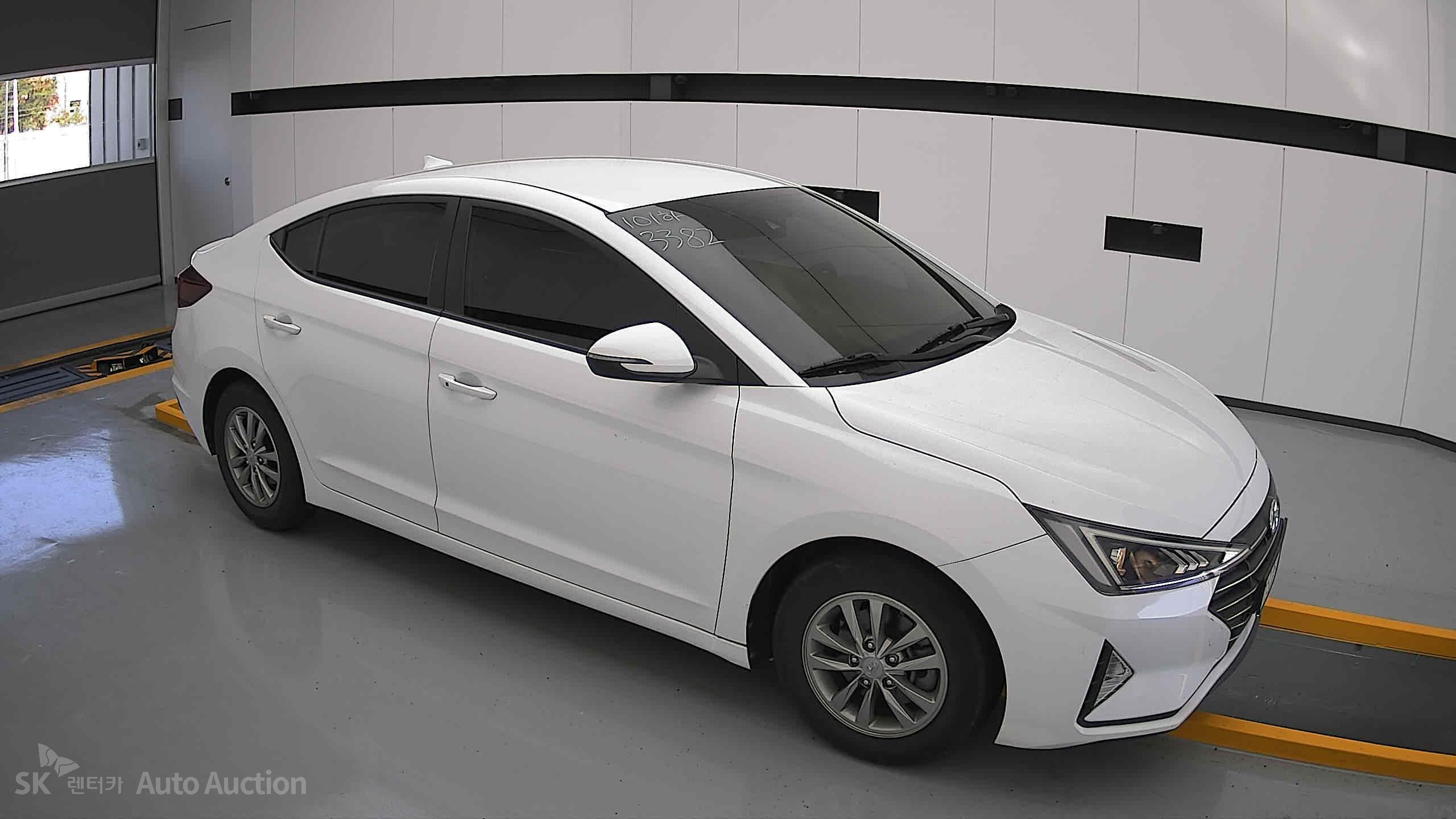 2020 - hyundai avante ad