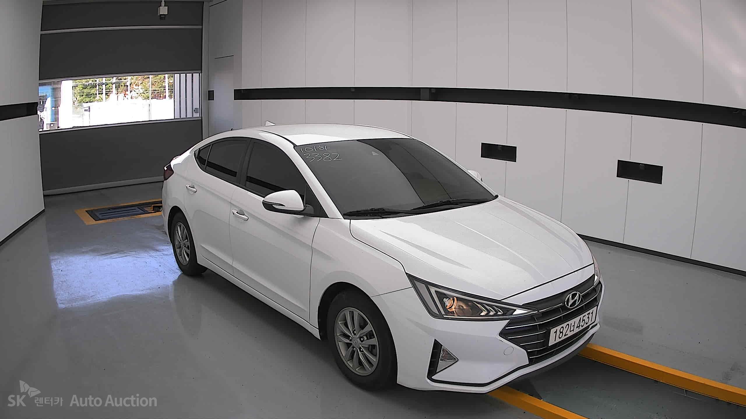 2020 - hyundai avante ad