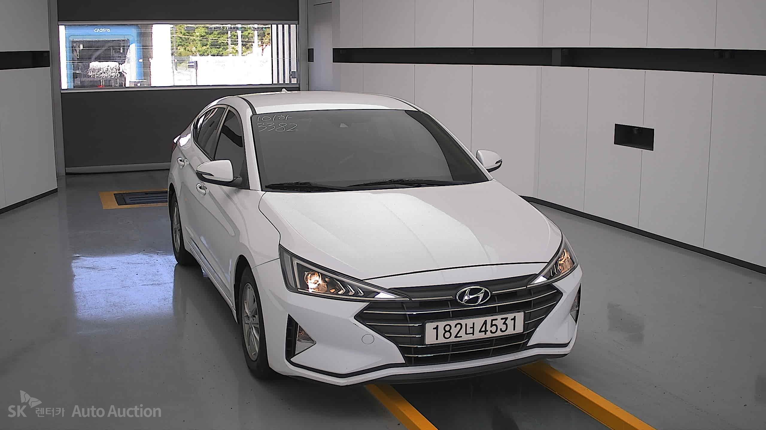 2020 - hyundai avante ad