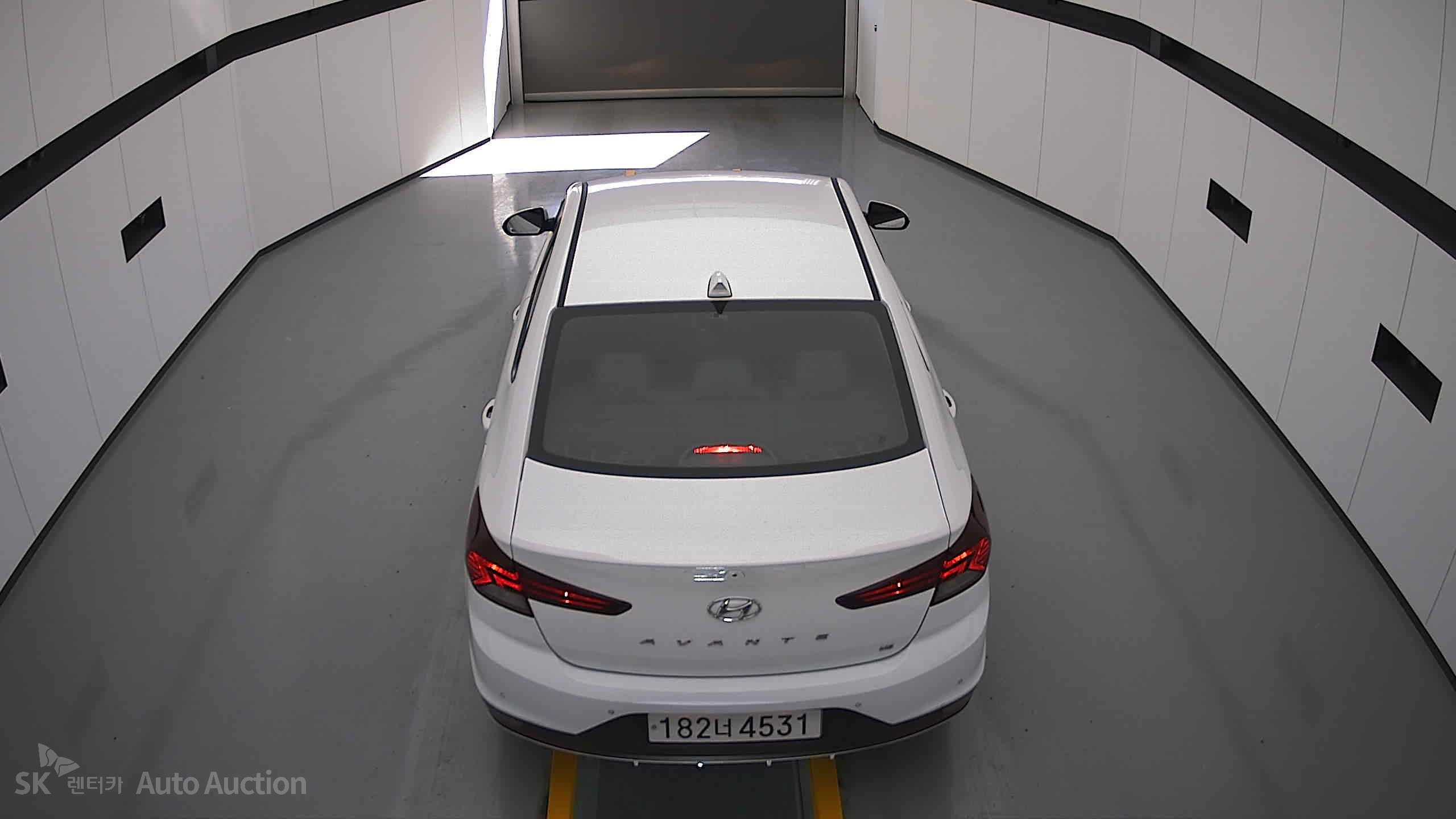 2020 - hyundai avante ad