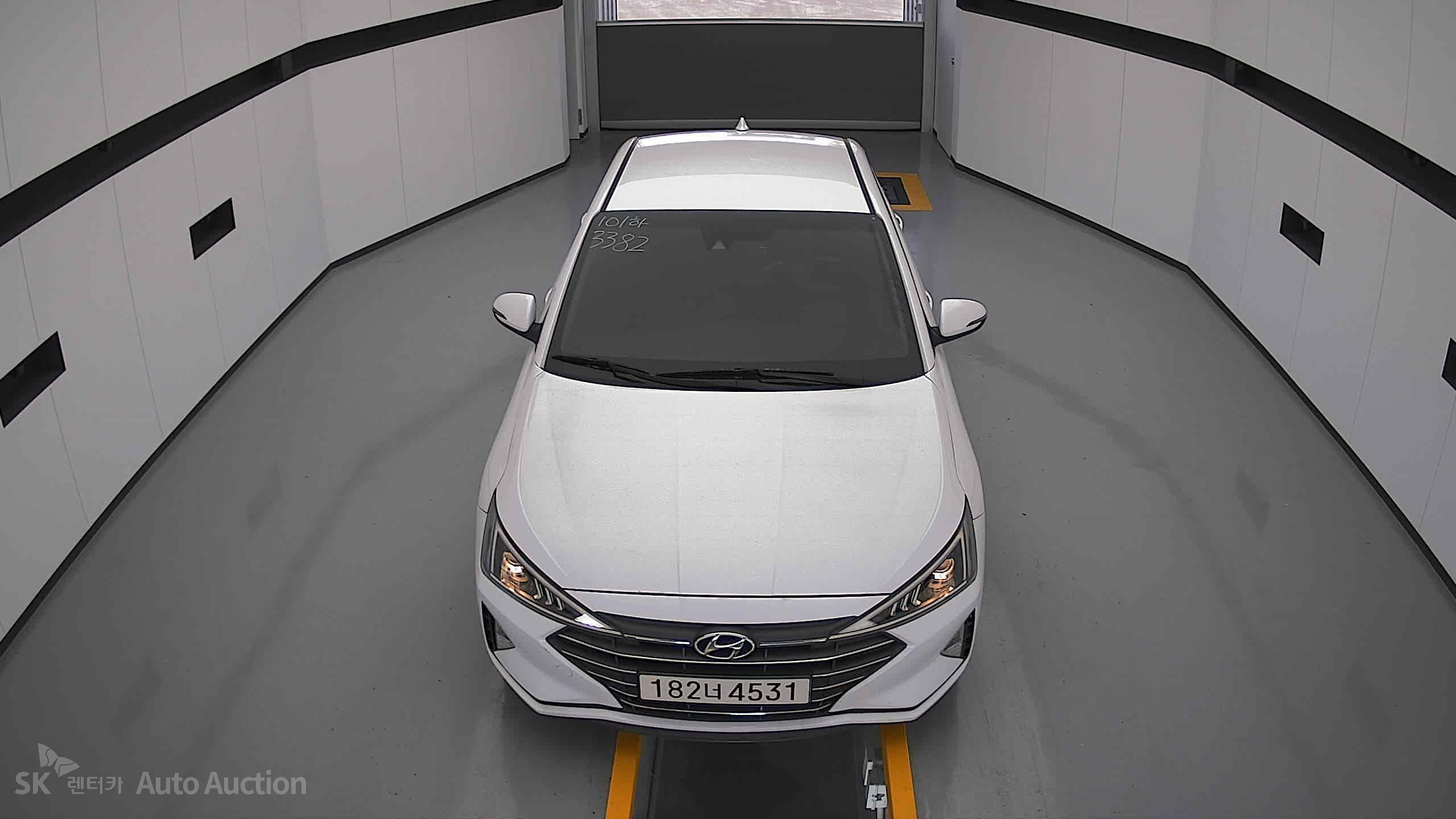 2020 - hyundai avante ad