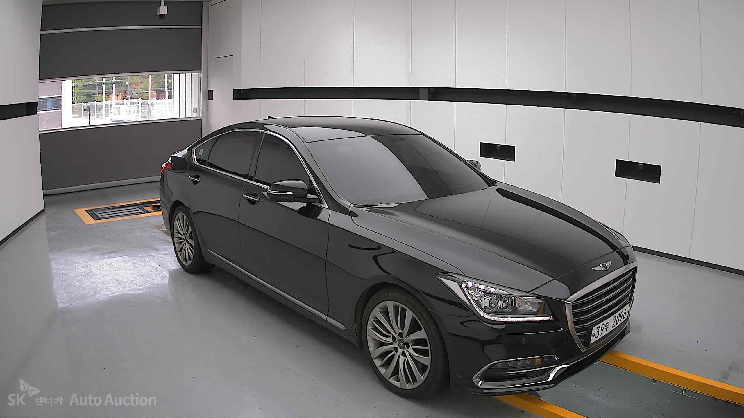 2018 - genesis g80