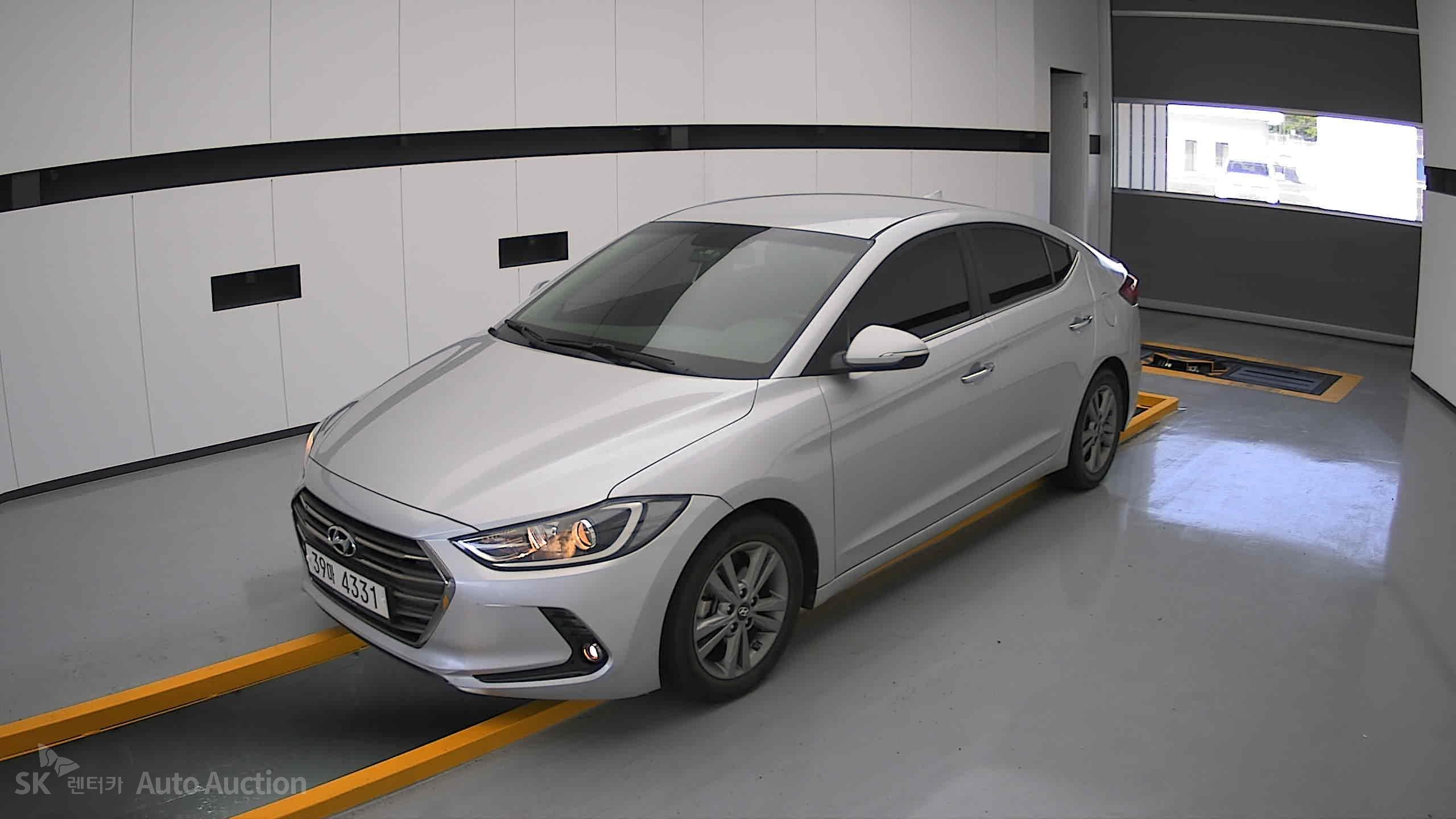 2017 - hyundai avante ad