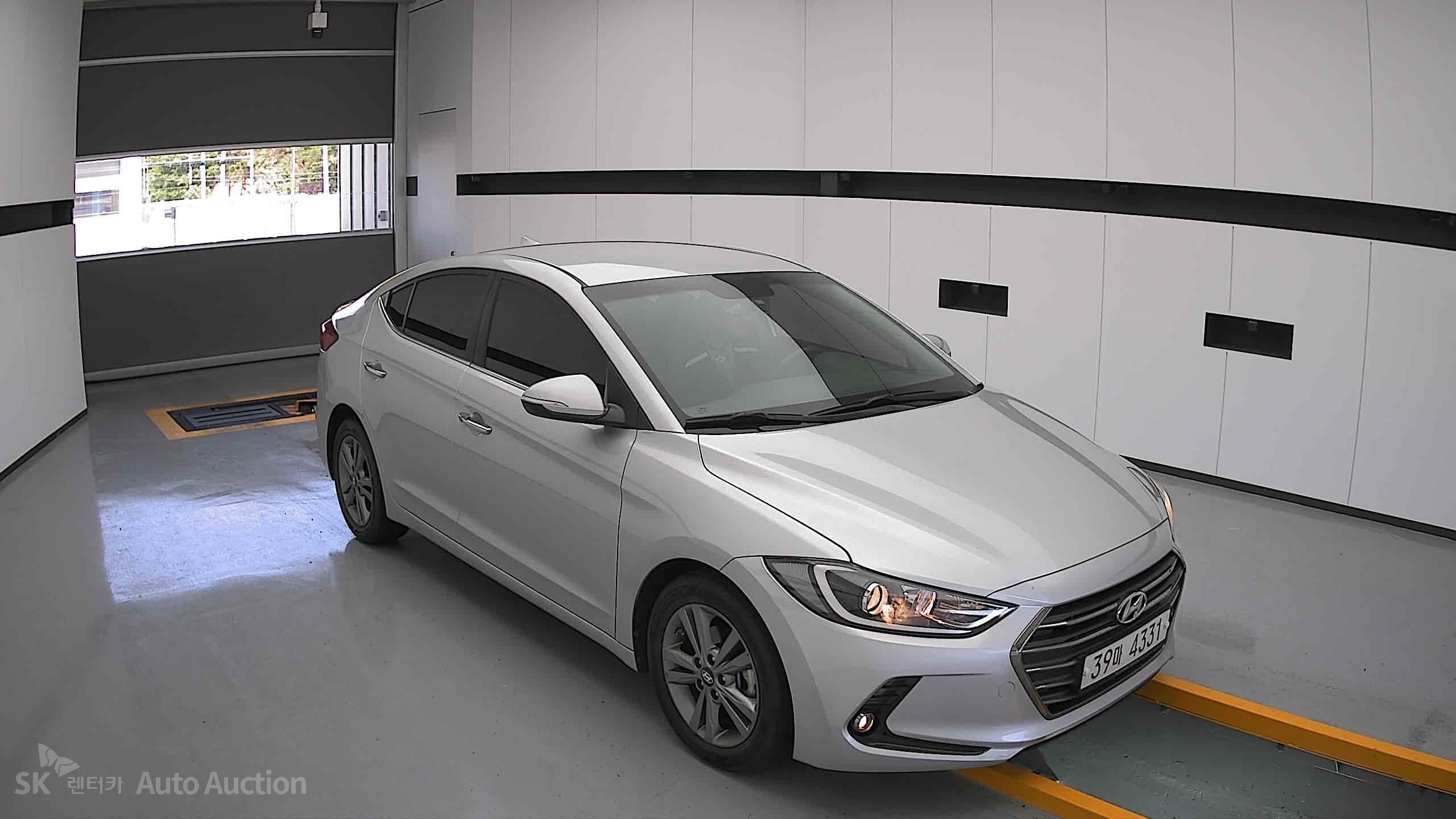 2017 - hyundai avante ad