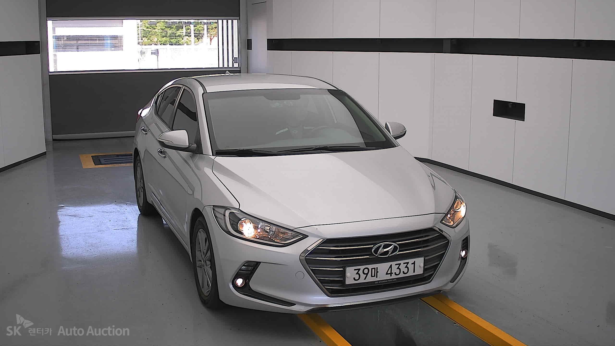 2017 - hyundai avante ad