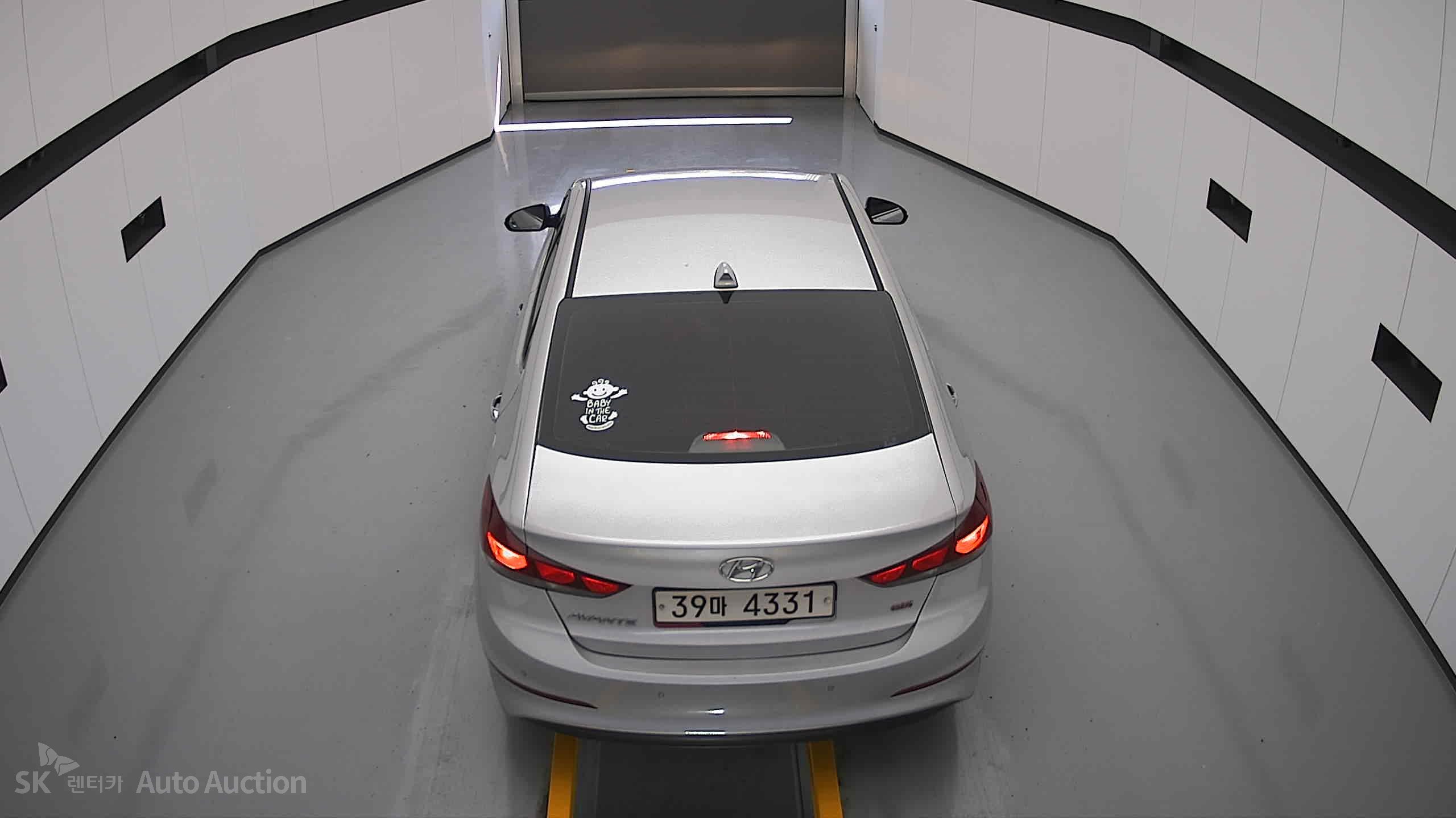 2017 - hyundai avante ad
