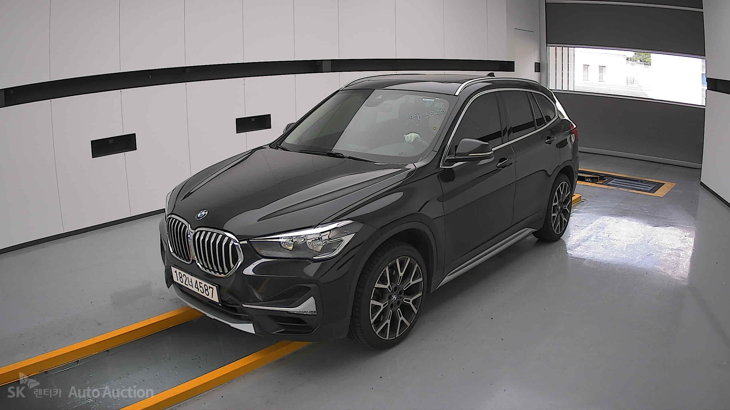2022 - bmw x1