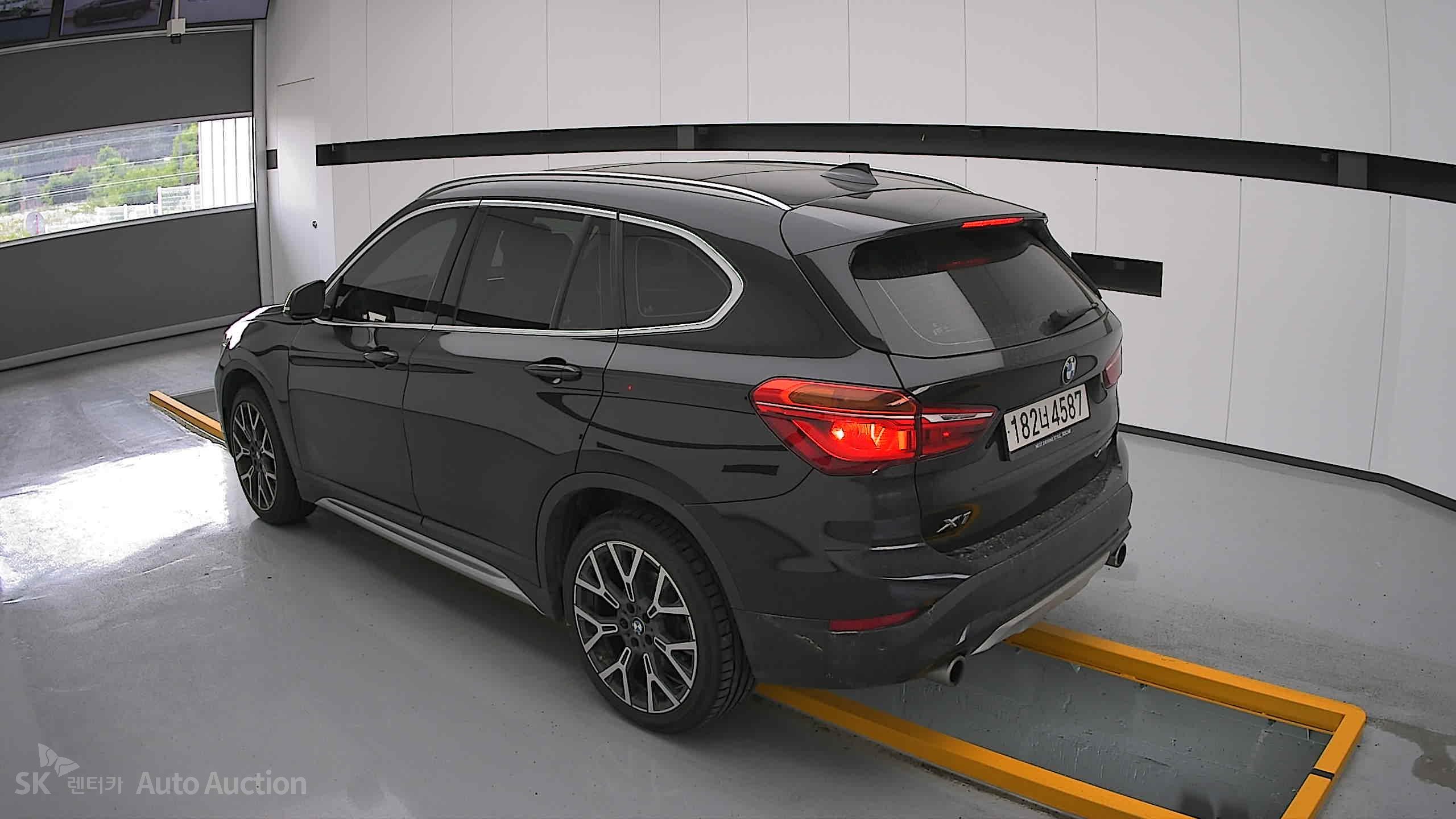 2022 - bmw x1