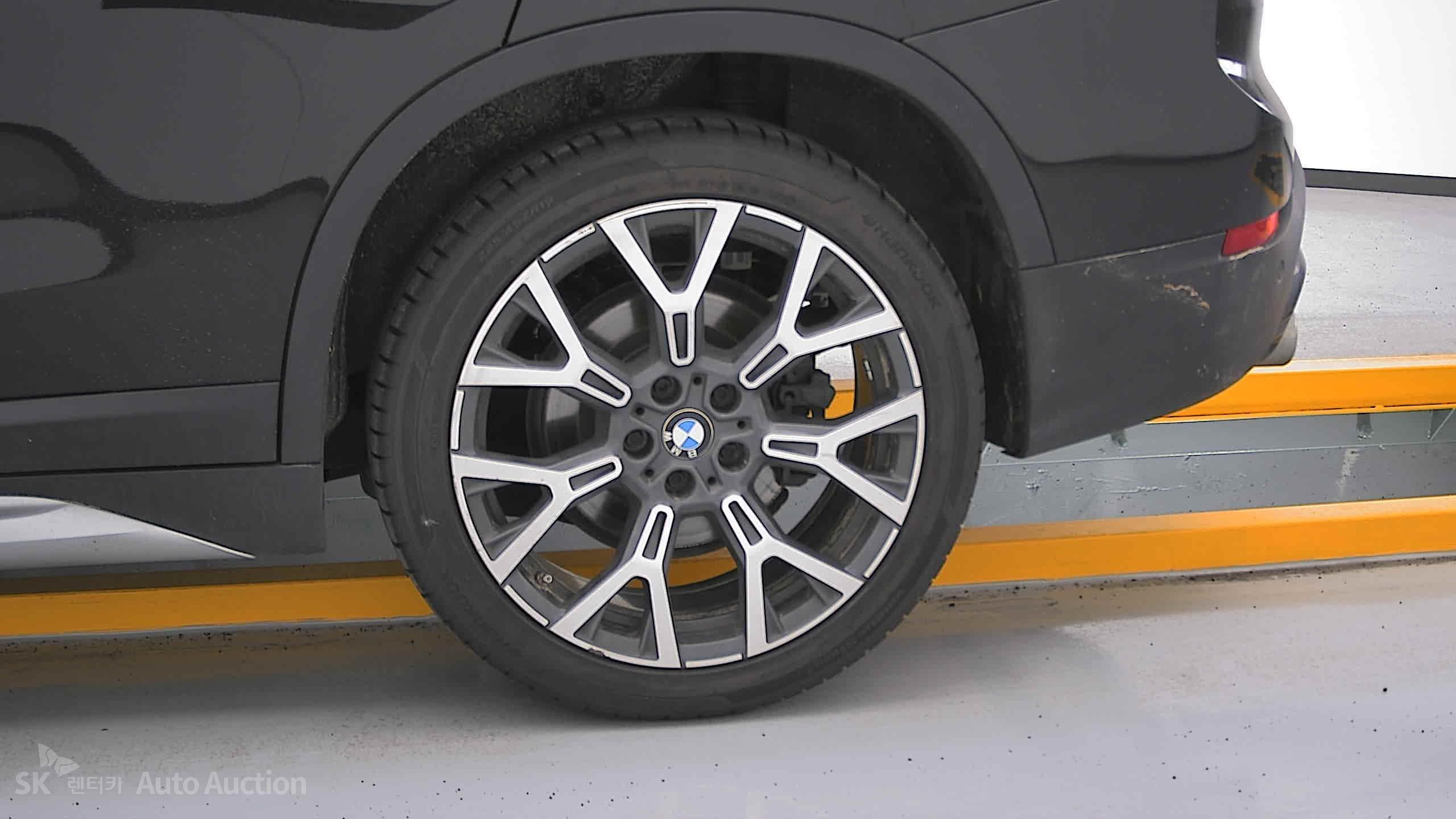 2022 - bmw x1