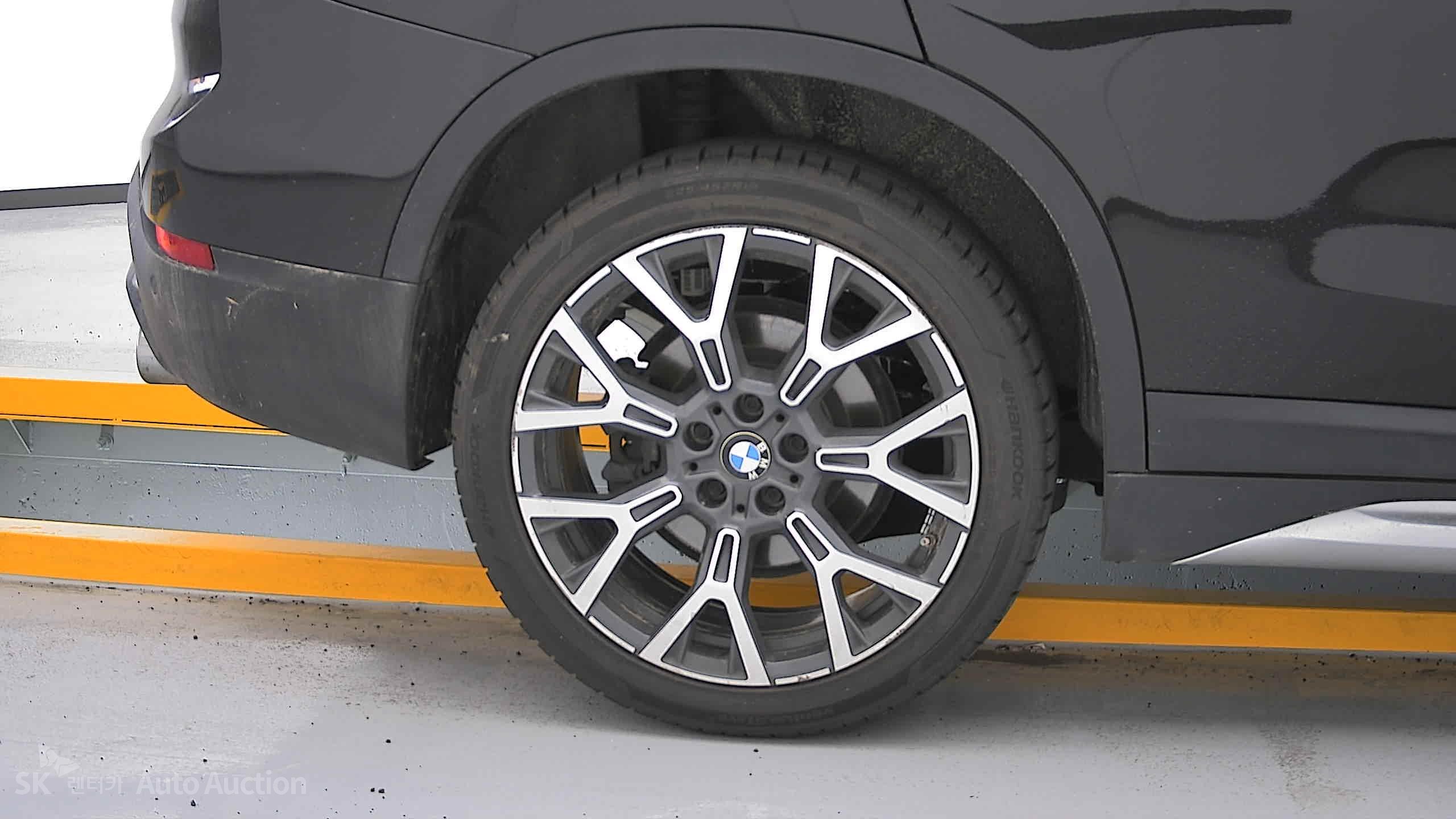2022 - bmw x1