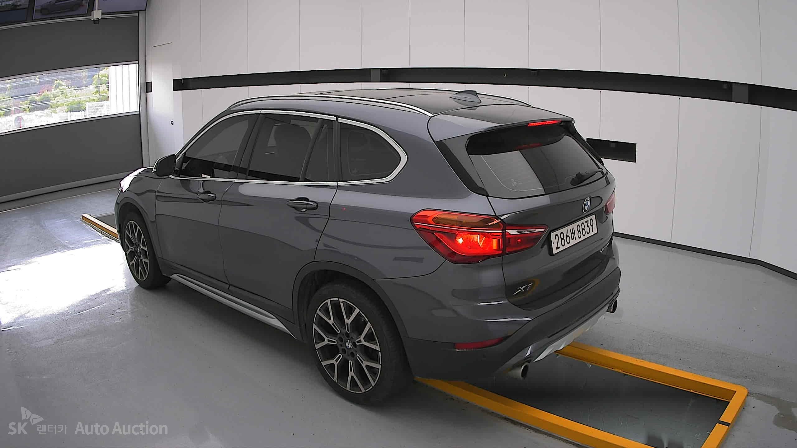 2022 - bmw x1